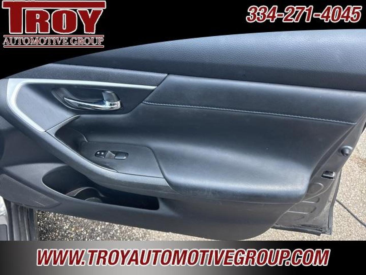 2017 Gun Metallic /Sport Interior Nissan Altima 2.5 SR (1N4AL3AP3HC) with an 2.5L 4-Cylinder DOHC 16V engine, CVT transmission, located at 6812 Atlanta Hwy, Montgomery, AL, 36117, (334) 271-4045, 32.382118, -86.178673 - Recent Arrival!<br><br>Gun Metallic 2017 Nissan Altima 2.5 SR FWD 2.5L 4-Cylinder DOHC 16V CVT with Xtronic<br><br>Financing Available---Top Value for Trades.<br><br>26/37 City/Highway MPG - Photo#11