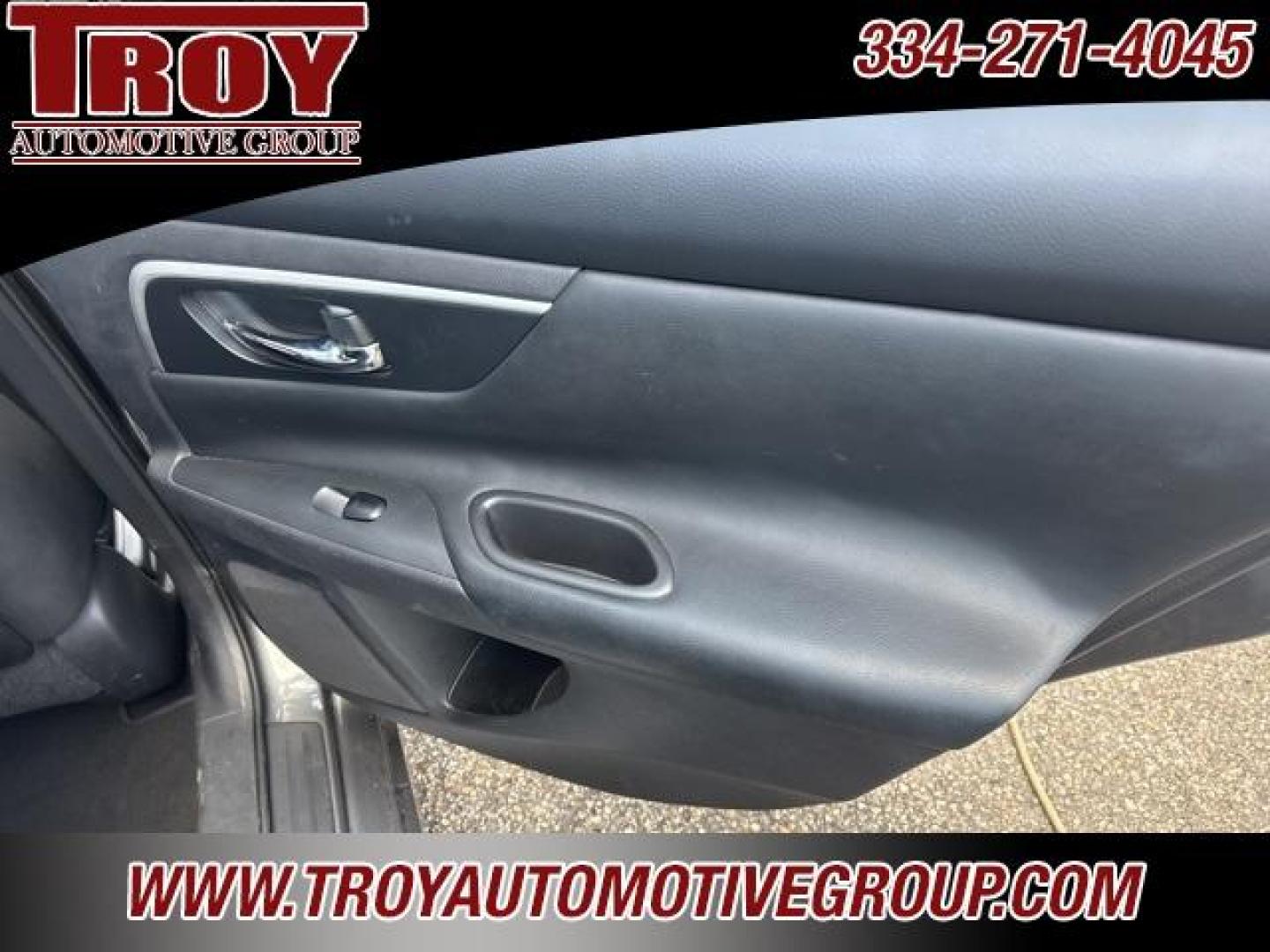 2017 Gun Metallic /Sport Interior Nissan Altima 2.5 SR (1N4AL3AP3HC) with an 2.5L 4-Cylinder DOHC 16V engine, CVT transmission, located at 6812 Atlanta Hwy, Montgomery, AL, 36117, (334) 271-4045, 32.382118, -86.178673 - Recent Arrival!<br><br>Gun Metallic 2017 Nissan Altima 2.5 SR FWD 2.5L 4-Cylinder DOHC 16V CVT with Xtronic<br><br>Financing Available---Top Value for Trades.<br><br>26/37 City/Highway MPG - Photo#14