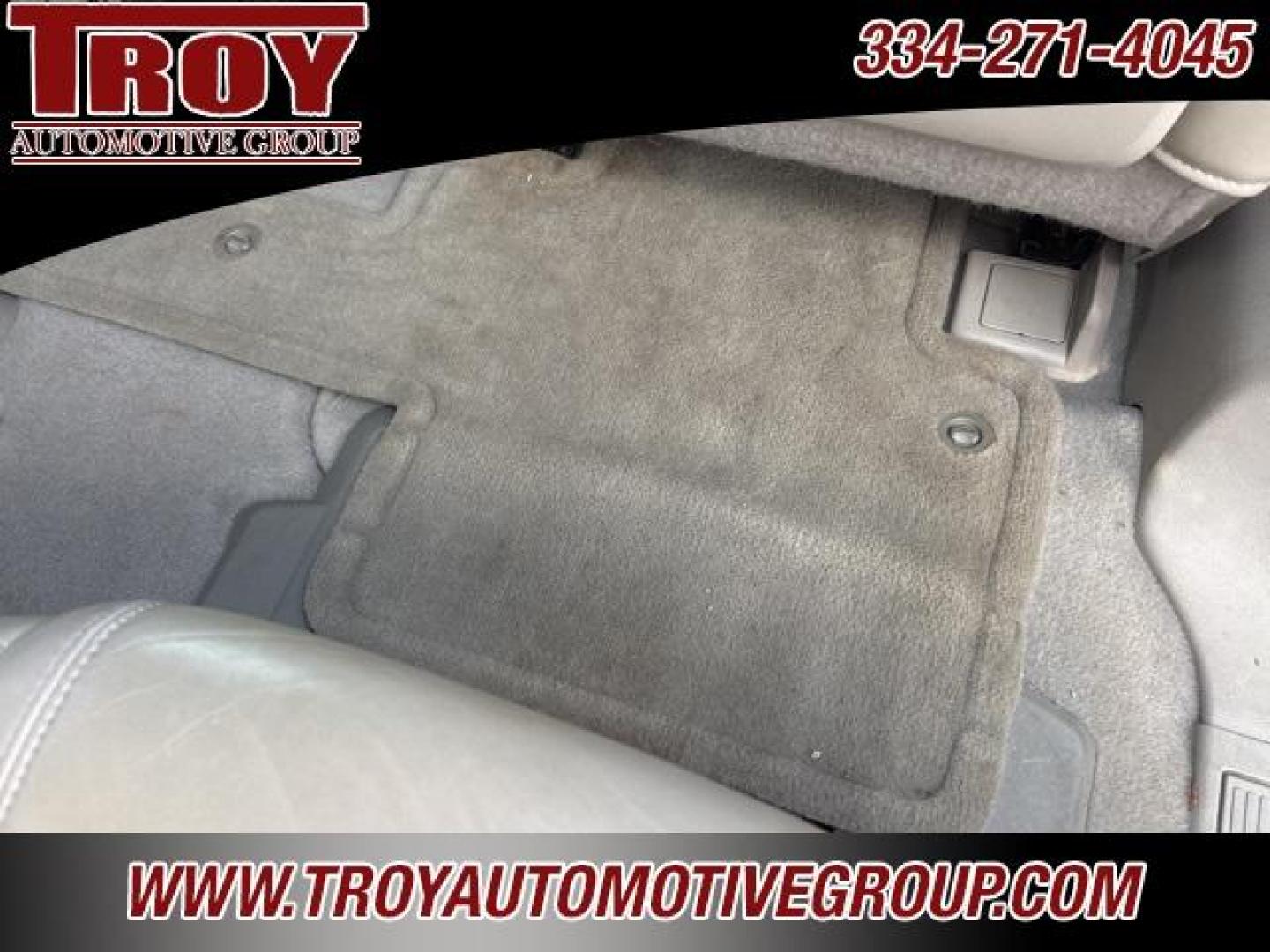 2012 Carbon Black Metallic /Titanium Buick Enclave Leather Group (5GAKRCED5CJ) with an 3.6L V6 SIDI DOHC VVT engine, Automatic transmission, located at 6812 Atlanta Hwy, Montgomery, AL, 36117, (334) 271-4045, 32.382118, -86.178673 - 1-Owner!!<br>Power Sunroof!! - Photo#18