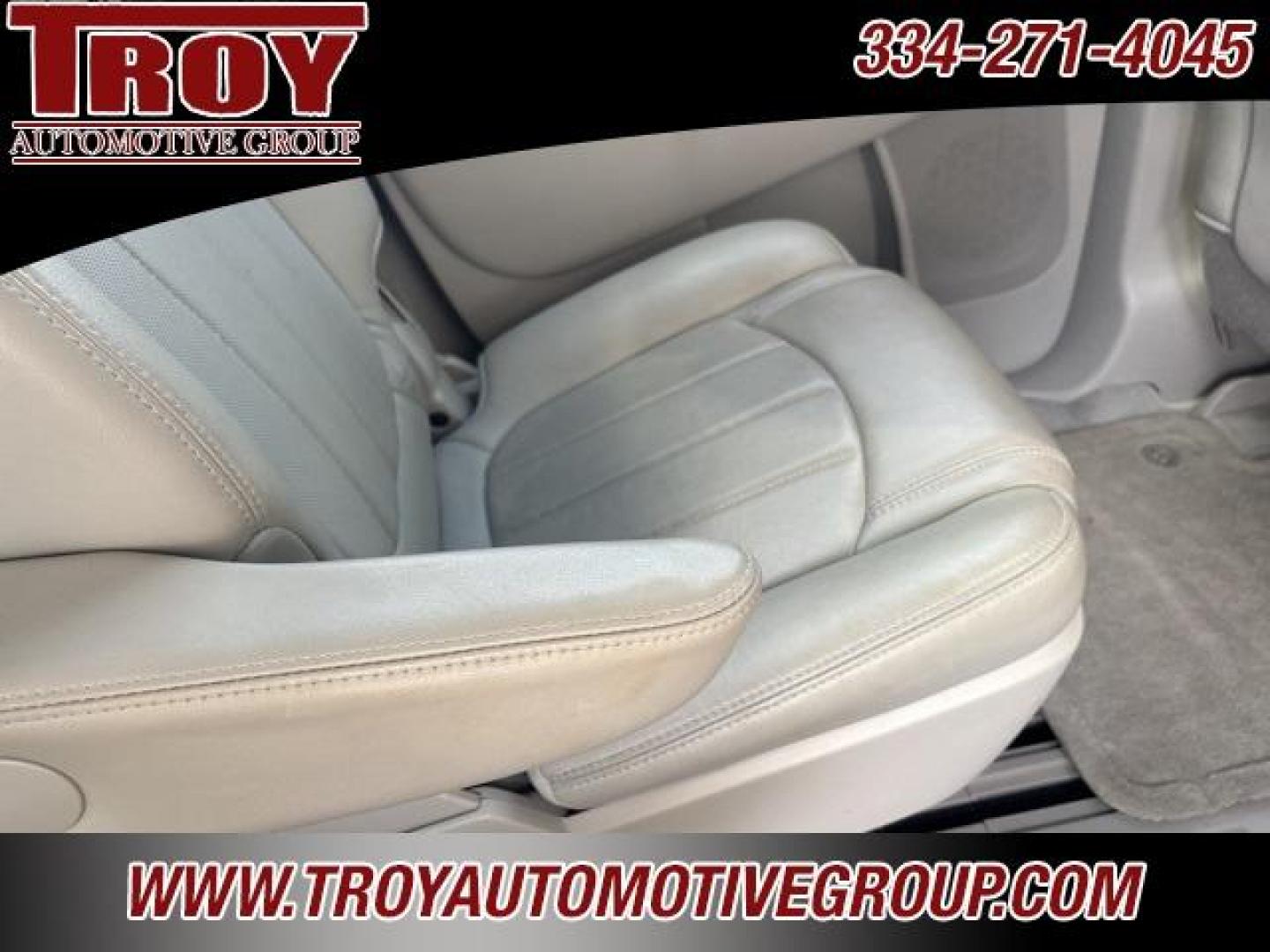 2012 Carbon Black Metallic /Titanium Buick Enclave Leather Group (5GAKRCED5CJ) with an 3.6L V6 SIDI DOHC VVT engine, Automatic transmission, located at 6812 Atlanta Hwy, Montgomery, AL, 36117, (334) 271-4045, 32.382118, -86.178673 - 1-Owner!!<br>Power Sunroof!! - Photo#20