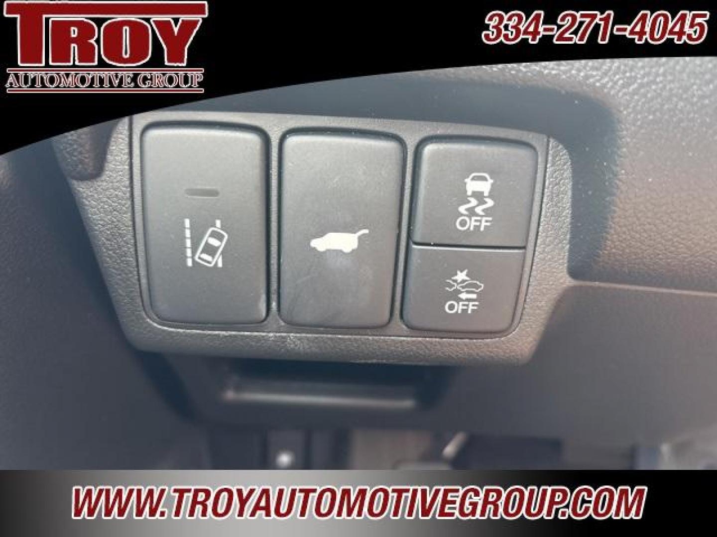 2016 Obsidian Blue Pearl /Beige Honda CR-V Touring (5J6RM4H96GL) with an 2.4L I4 DOHC 16V i-VTEC engine, CVT transmission, located at 6812 Atlanta Hwy, Montgomery, AL, 36117, (334) 271-4045, 32.382118, -86.178673 - Priced below KBB Fair Purchase Price!<br><br>Obsidian Blue Pearl 2016 Honda CR-V Touring AWD 2.4L I4 DOHC 16V i-VTEC CVT<br><br>Financing Available---Top Value for Trades.<br><br>25/31 City/Highway MPG<br><br><br>Awards:<br> * 2016 IIHS Top Safety Pick+ (With Touring Model) * 2016 KBB.com Brand I - Photo#19