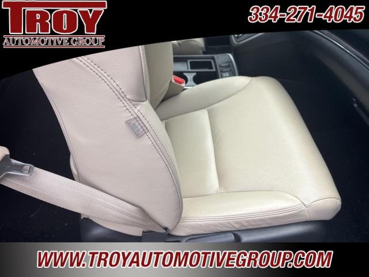 2016 Obsidian Blue Pearl /Beige Honda CR-V Touring (5J6RM4H96GL) with an 2.4L I4 DOHC 16V i-VTEC engine, CVT transmission, located at 6812 Atlanta Hwy, Montgomery, AL, 36117, (334) 271-4045, 32.382118, -86.178673 - Priced below KBB Fair Purchase Price!<br><br>Obsidian Blue Pearl 2016 Honda CR-V Touring AWD 2.4L I4 DOHC 16V i-VTEC CVT<br><br>Financing Available---Top Value for Trades.<br><br>25/31 City/Highway MPG<br><br><br>Awards:<br> * 2016 IIHS Top Safety Pick+ (With Touring Model) * 2016 KBB.com Brand I - Photo#33