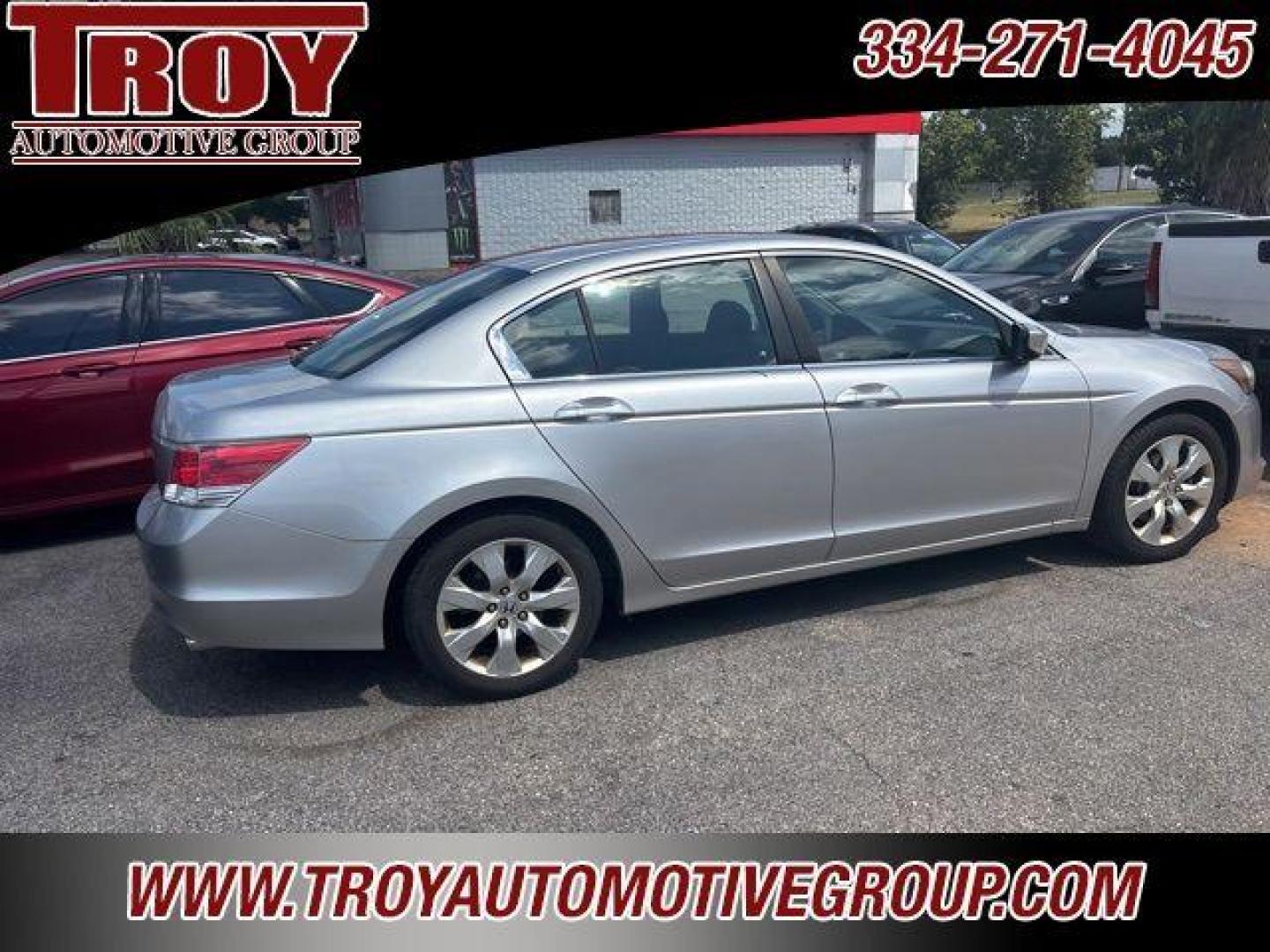 2010 Alabaster Silver Metallic /Black Honda Accord EX (1HGCP2F70AA) with an 2.4L I4 DOHC i-VTEC 16V engine, Automatic transmission, located at 6812 Atlanta Hwy, Montgomery, AL, 36117, (334) 271-4045, 32.382118, -86.178673 - Photo#3
