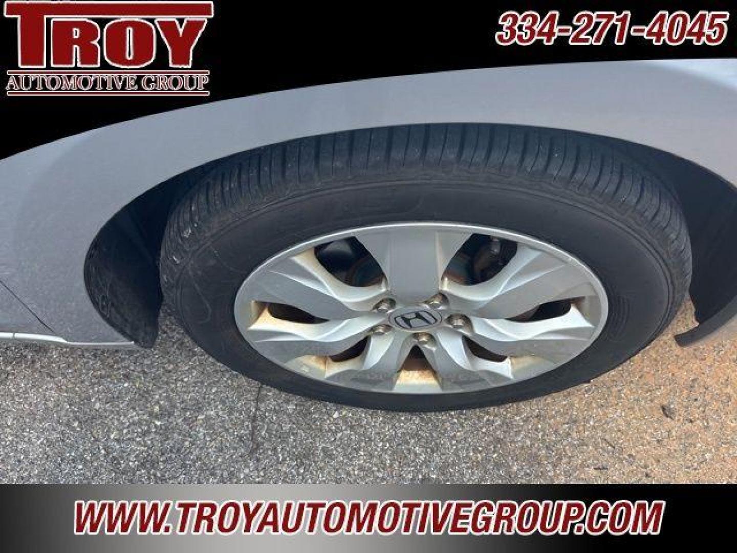 2010 Alabaster Silver Metallic /Black Honda Accord EX (1HGCP2F70AA) with an 2.4L I4 DOHC i-VTEC 16V engine, Automatic transmission, located at 6812 Atlanta Hwy, Montgomery, AL, 36117, (334) 271-4045, 32.382118, -86.178673 - Photo#10