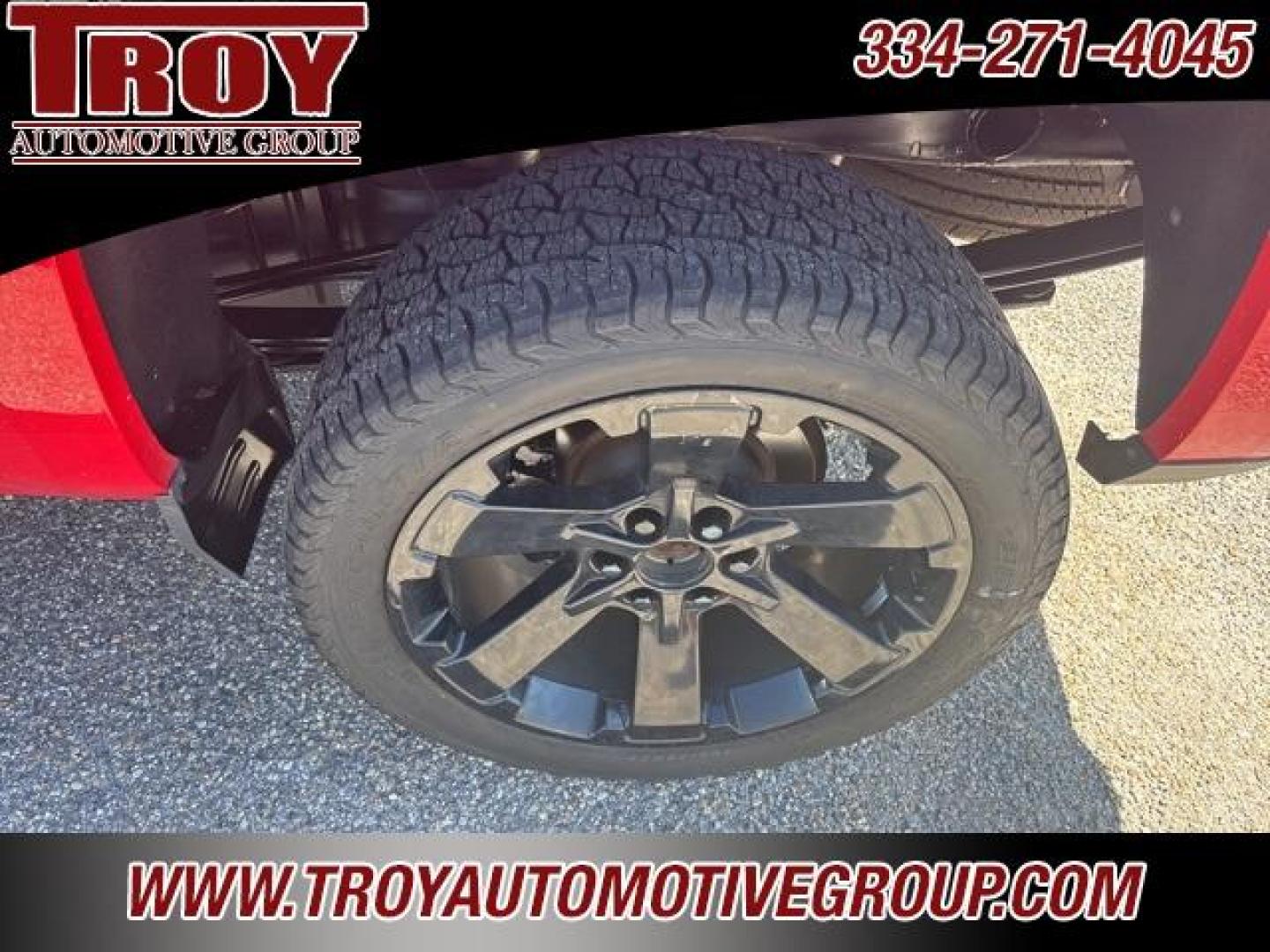 2017 Red Hot /Cocoa/Dune Chevrolet Silverado 1500 LT (3GCPCREC7HG) with an EcoTec3 5.3L V8 engine, Automatic transmission, located at 6812 Atlanta Hwy, Montgomery, AL, 36117, (334) 271-4045, 32.382118, -86.178673 - Navigation!!!<br>22 Premium Wheels!!<br>Power Driver Seat!!<br>Spray N Bedl Liiner!!<br>Red Hot 2017 Chevrolet Silverado 1500 LT RWD LT1 EcoTec3 5.3L V8 6-Speed Automatic Electronic with Overdrive<br><br>Financing Available---Top Value for Trades.<br><br>Odometer is 4165 miles below market average!< - Photo#17