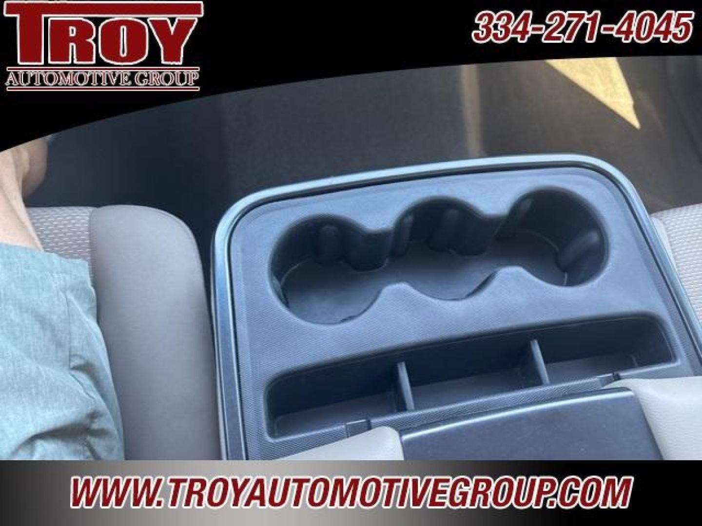 2017 Red Hot /Cocoa/Dune Chevrolet Silverado 1500 LT (3GCPCREC7HG) with an EcoTec3 5.3L V8 engine, Automatic transmission, located at 6812 Atlanta Hwy, Montgomery, AL, 36117, (334) 271-4045, 32.382118, -86.178673 - Navigation!!!<br>22 Premium Wheels!!<br>Power Driver Seat!!<br>Spray N Bedl Liiner!!<br>Red Hot 2017 Chevrolet Silverado 1500 LT RWD LT1 EcoTec3 5.3L V8 6-Speed Automatic Electronic with Overdrive<br><br>Financing Available---Top Value for Trades.<br><br>Odometer is 4165 miles below market average!< - Photo#45