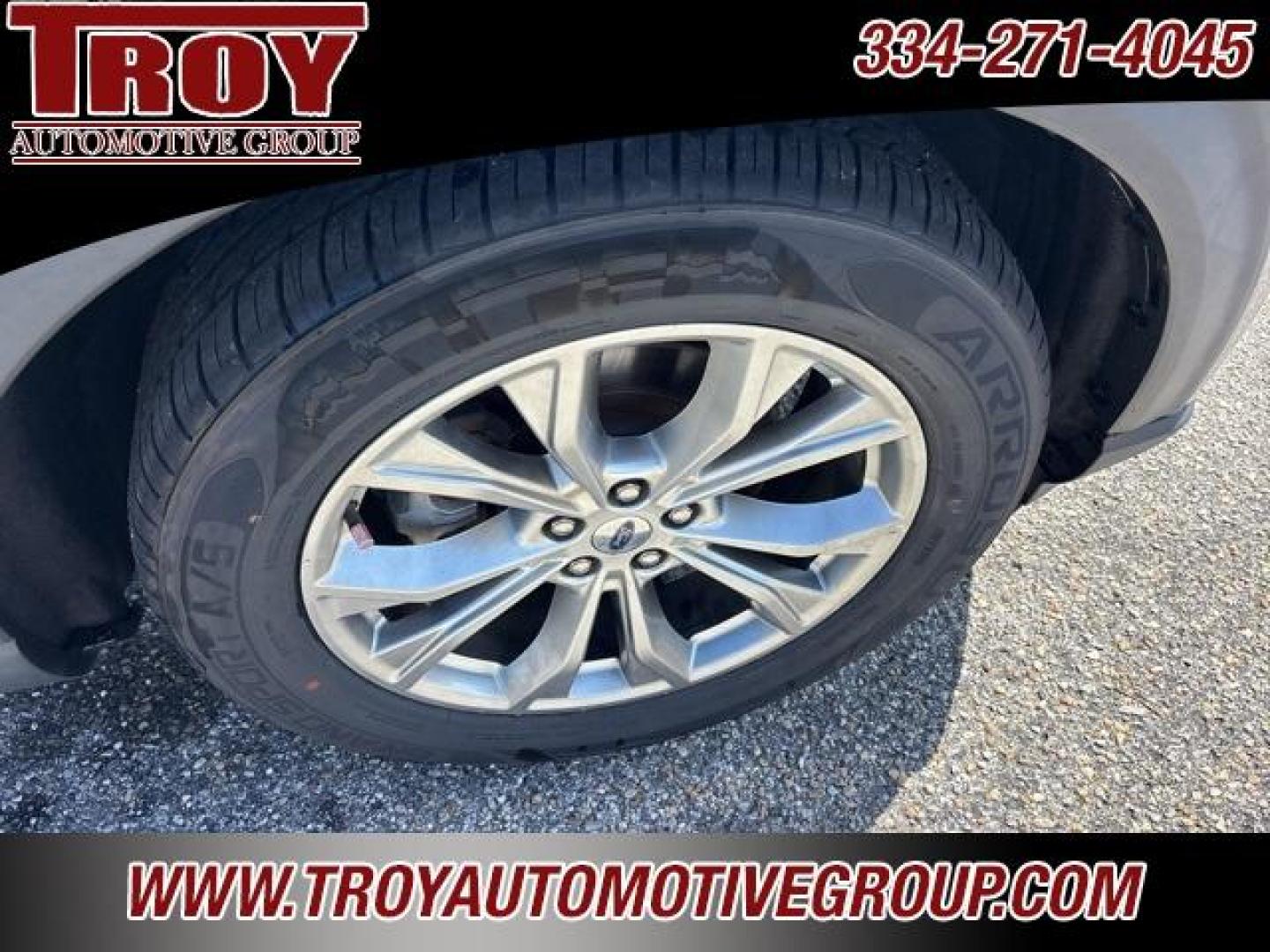 2021 Silver /Ebony With Light Slate Uppers Ford Explorer Limited (1FMSK7FH0MG) with an 2.3L EcoBoost I-4 engine, Automatic transmission, located at 6812 Atlanta Hwy, Montgomery, AL, 36117, (334) 271-4045, 32.382118, -86.178673 - 1-Owner!!<br>New Tires!!<br>Panoramic Sunroof!!<br><br>Silver 2021 Ford Explorer Limited RWD 2.3L EcoBoost I-4 10-Speed Automatic<br><br>Financing Available---Top Value for Trades.<br><br>21/28 City/Highway MPG - Photo#25
