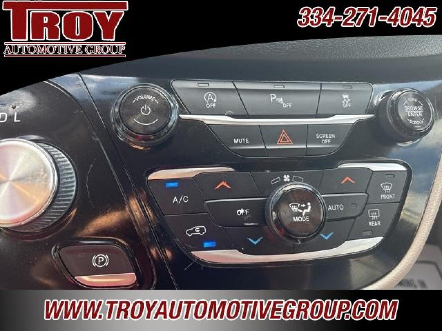 2018 Billet Silver Metallic Clearcoat /Black/Alloy Chrysler Pacifica Touring L (2C4RC1BG0JR) with an 3.6L V6 24V VVT engine, Automatic transmission, located at 6812 Atlanta Hwy, Montgomery, AL, 36117, (334) 271-4045, 32.382118, -86.178673 - Billet Silver Metallic Clearcoat 2018 Chrysler Pacifica Touring L FWD 3.6L V6 24V VVT 9-Speed Automatic<br><br>Financing Available---Top Value for Trades.<br><br>19/28 City/Highway MPG<br><br><br>Awards:<br> * JD Power Automotive Performance, Execution and Layout (APEAL) Study * 2018 KBB.com Best - Photo#36