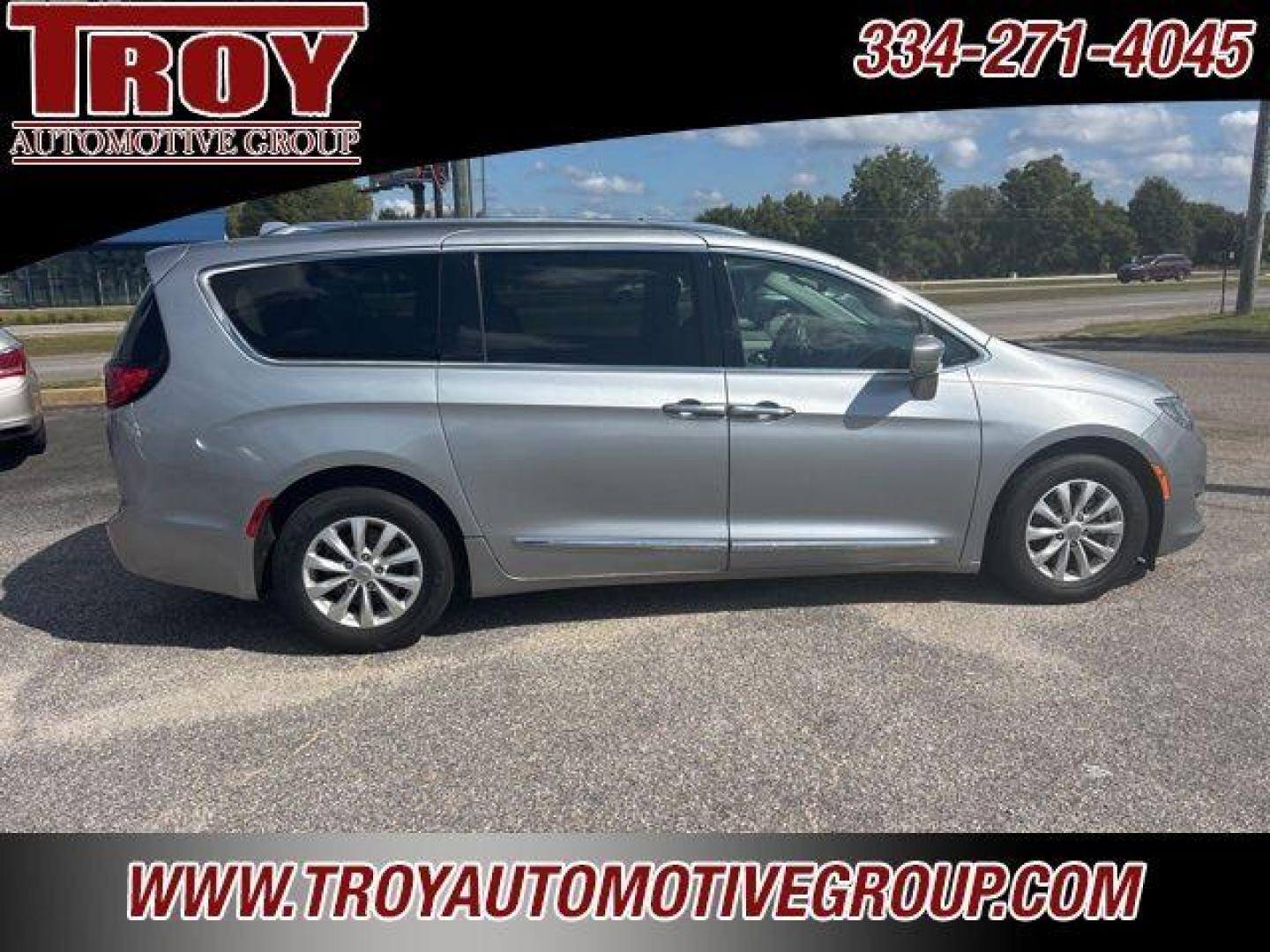 2018 Billet Silver Metallic Clearcoat /Black/Alloy Chrysler Pacifica Touring L (2C4RC1BG0JR) with an 3.6L V6 24V VVT engine, Automatic transmission, located at 6812 Atlanta Hwy, Montgomery, AL, 36117, (334) 271-4045, 32.382118, -86.178673 - Priced below KBB Fair Purchase Price!<br><br>Billet Silver Metallic Clearcoat 2018 Chrysler Pacifica Touring L FWD 3.6L V6 24V VVT 9-Speed Automatic<br><br>Financing Available---Top Value for Trades.<br><br>19/28 City/Highway MPG<br><br><br>Awards:<br> * JD Power Automotive Performance, Execution a - Photo#2