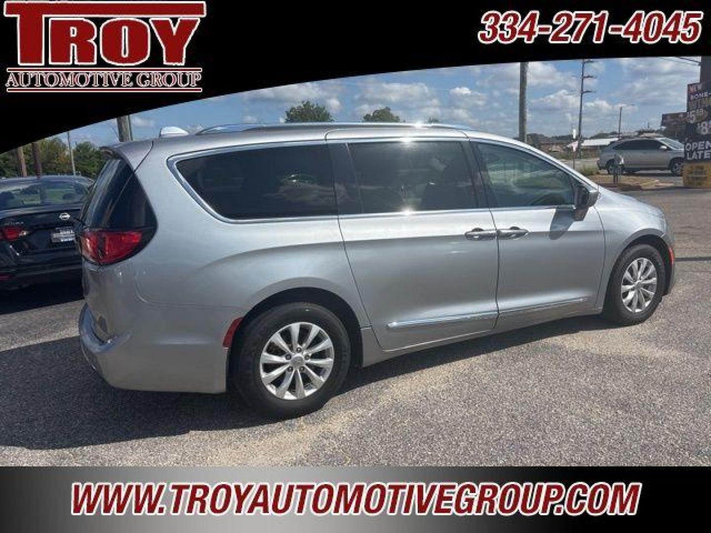 2018 Billet Silver Metallic Clearcoat /Black/Alloy Chrysler Pacifica Touring L (2C4RC1BG0JR) with an 3.6L V6 24V VVT engine, Automatic transmission, located at 6812 Atlanta Hwy, Montgomery, AL, 36117, (334) 271-4045, 32.382118, -86.178673 - Priced below KBB Fair Purchase Price!<br><br>Billet Silver Metallic Clearcoat 2018 Chrysler Pacifica Touring L FWD 3.6L V6 24V VVT 9-Speed Automatic<br><br>Financing Available---Top Value for Trades.<br><br>19/28 City/Highway MPG<br><br><br>Awards:<br> * JD Power Automotive Performance, Execution a - Photo#3