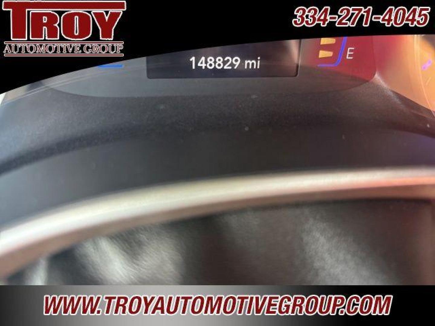 2018 Billet Silver Metallic Clearcoat /Black/Alloy Chrysler Pacifica Touring L (2C4RC1BG0JR) with an 3.6L V6 24V VVT engine, Automatic transmission, located at 6812 Atlanta Hwy, Montgomery, AL, 36117, (334) 271-4045, 32.382118, -86.178673 - Priced below KBB Fair Purchase Price!<br><br>Billet Silver Metallic Clearcoat 2018 Chrysler Pacifica Touring L FWD 3.6L V6 24V VVT 9-Speed Automatic<br><br>Financing Available---Top Value for Trades.<br><br>19/28 City/Highway MPG<br><br><br>Awards:<br> * JD Power Automotive Performance, Execution a - Photo#35