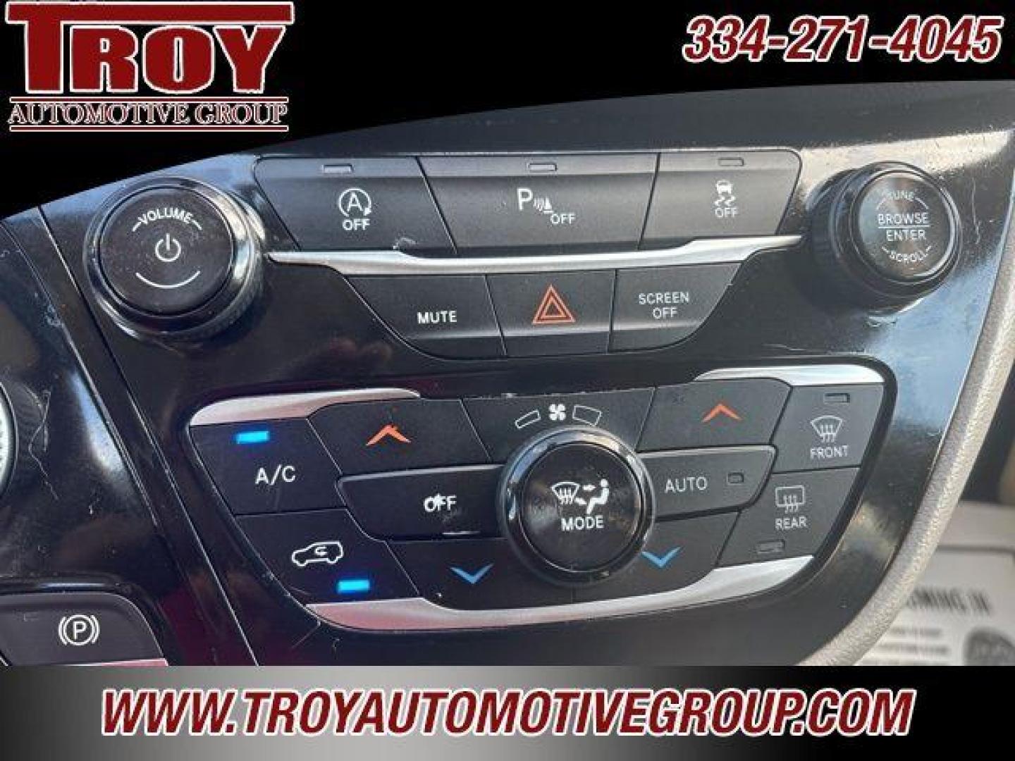 2018 Billet Silver Metallic Clearcoat /Black/Alloy Chrysler Pacifica Touring L (2C4RC1BG0JR) with an 3.6L V6 24V VVT engine, Automatic transmission, located at 6812 Atlanta Hwy, Montgomery, AL, 36117, (334) 271-4045, 32.382118, -86.178673 - Priced below KBB Fair Purchase Price!<br><br>Billet Silver Metallic Clearcoat 2018 Chrysler Pacifica Touring L FWD 3.6L V6 24V VVT 9-Speed Automatic<br><br>Financing Available---Top Value for Trades.<br><br>19/28 City/Highway MPG<br><br><br>Awards:<br> * JD Power Automotive Performance, Execution a - Photo#40