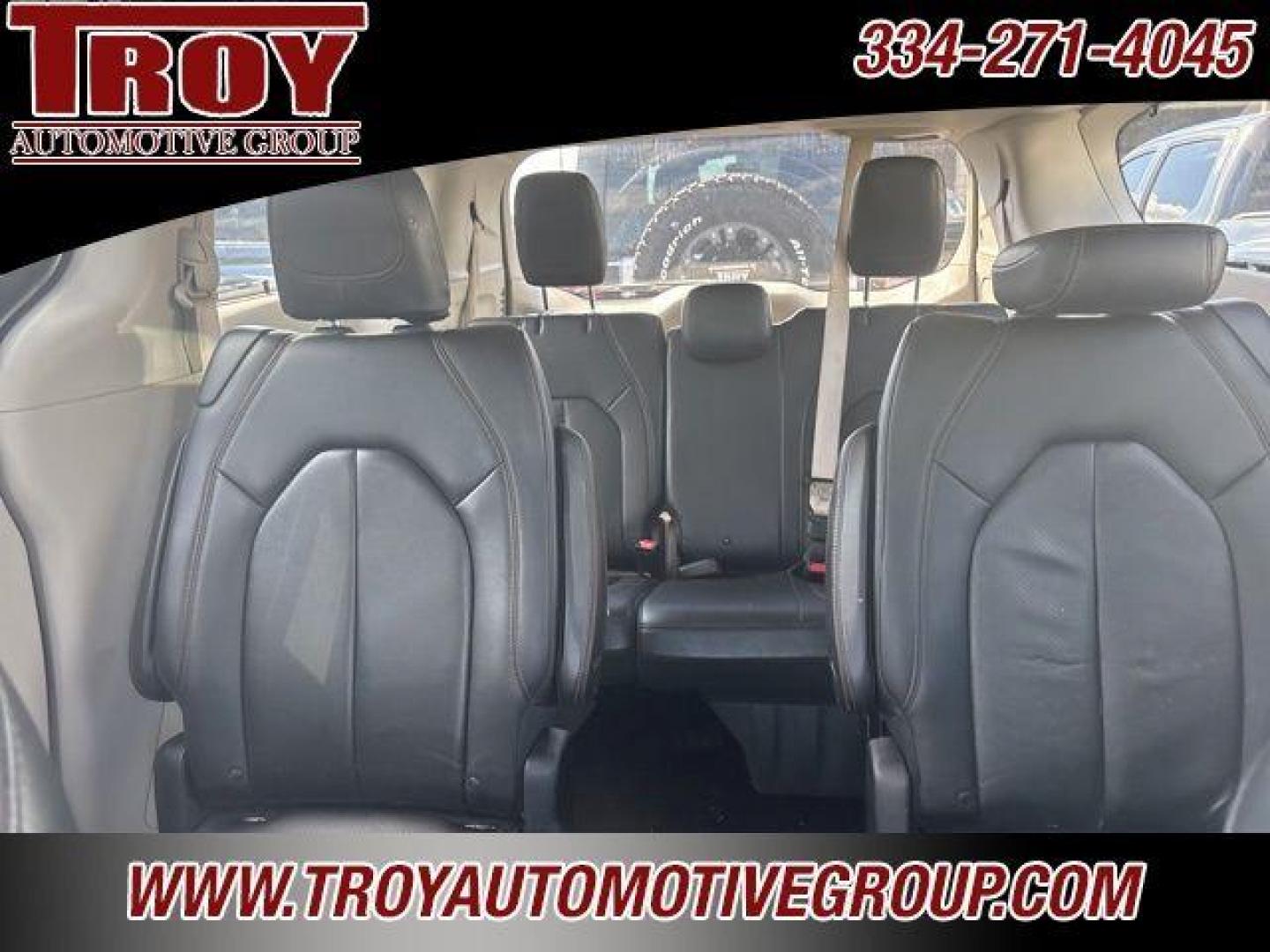 2018 Billet Silver Metallic Clearcoat /Black/Alloy Chrysler Pacifica Touring L (2C4RC1BG0JR) with an 3.6L V6 24V VVT engine, Automatic transmission, located at 6812 Atlanta Hwy, Montgomery, AL, 36117, (334) 271-4045, 32.382118, -86.178673 - Priced below KBB Fair Purchase Price!<br><br>Billet Silver Metallic Clearcoat 2018 Chrysler Pacifica Touring L FWD 3.6L V6 24V VVT 9-Speed Automatic<br><br>Financing Available---Top Value for Trades.<br><br>19/28 City/Highway MPG<br><br><br>Awards:<br> * JD Power Automotive Performance, Execution a - Photo#43