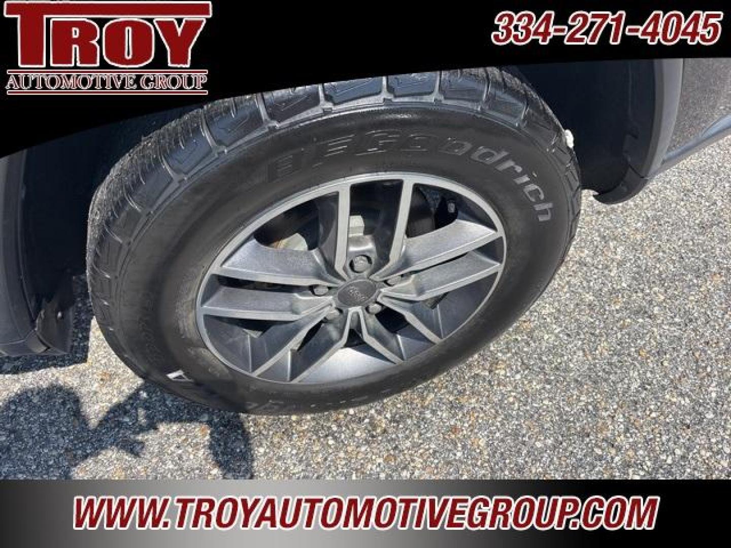 2019 Granite Crystal Metallic Clearcoat /Black Jeep Grand Cherokee Limited (1C4RJEBG6KC) with an 3.6L V6 24V VVT engine, Automatic transmission, located at 6812 Atlanta Hwy, Montgomery, AL, 36117, (334) 271-4045, 32.382118, -86.178673 - Photo#20