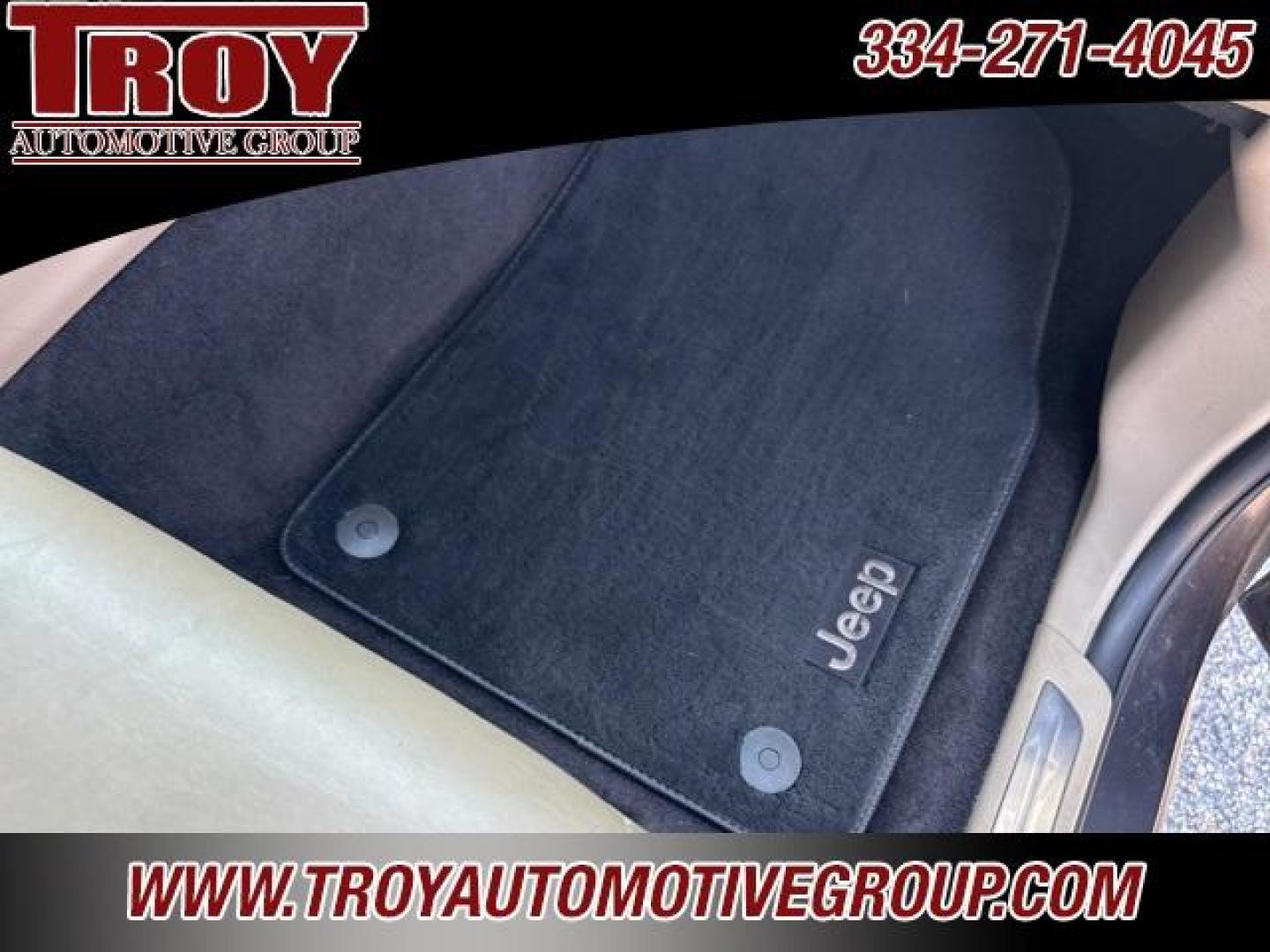 2019 Granite Crystal Metallic Clearcoat /Black Jeep Grand Cherokee Limited (1C4RJEBG6KC) with an 3.6L V6 24V VVT engine, Automatic transmission, located at 6812 Atlanta Hwy, Montgomery, AL, 36117, (334) 271-4045, 32.382118, -86.178673 - Photo#38