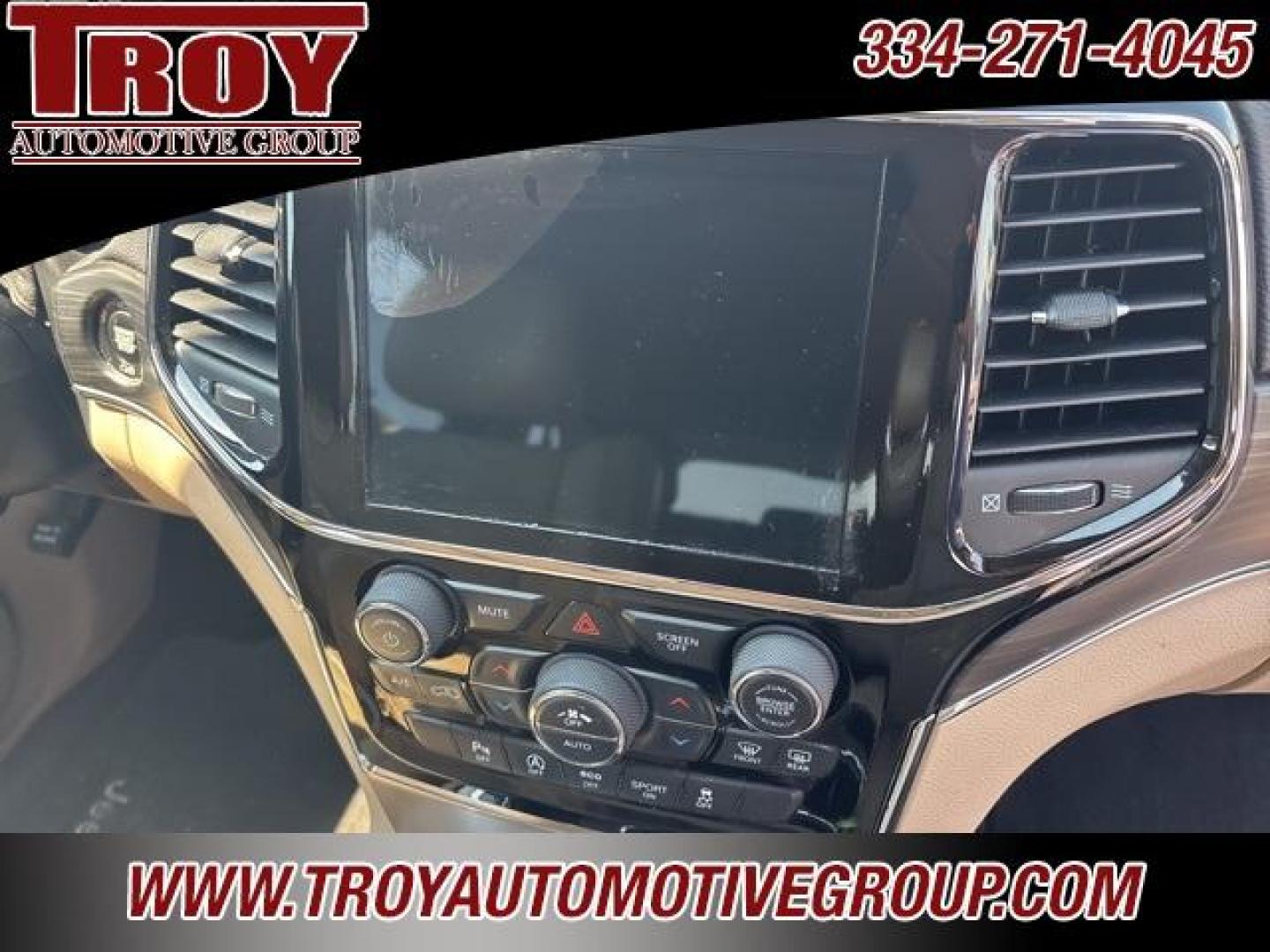 2019 Granite Crystal Metallic Clearcoat /Black Jeep Grand Cherokee Limited (1C4RJEBG6KC) with an 3.6L V6 24V VVT engine, Automatic transmission, located at 6812 Atlanta Hwy, Montgomery, AL, 36117, (334) 271-4045, 32.382118, -86.178673 - Photo#39