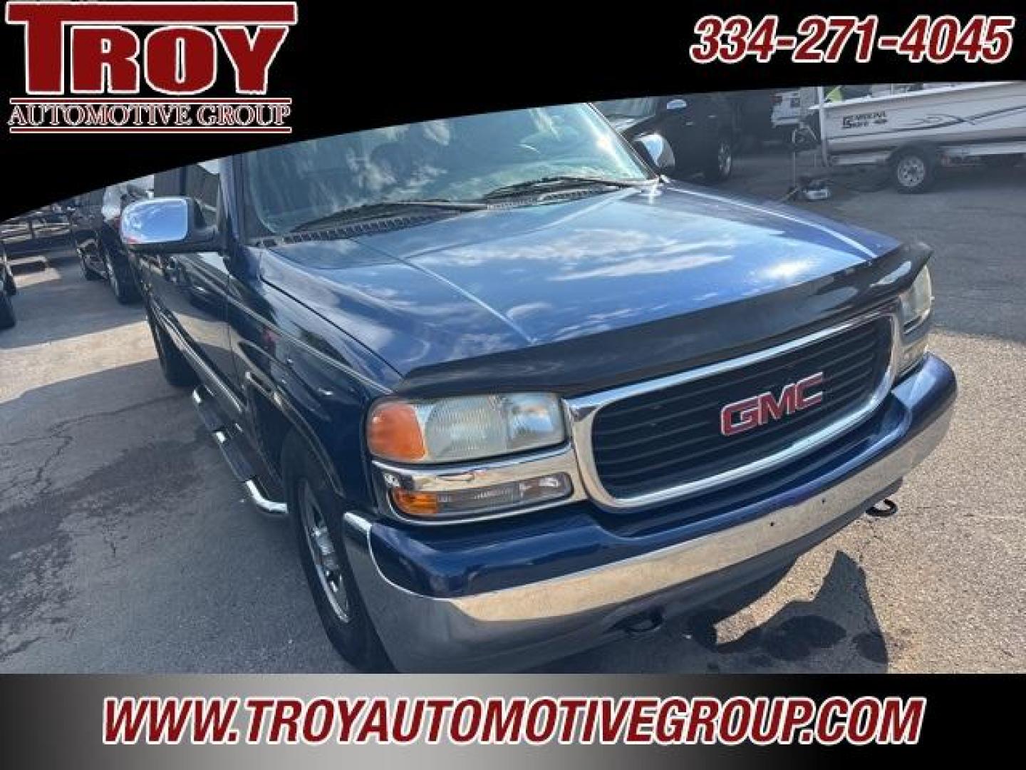 2002 Indigo Blue Metallic /Graphite GMC Sierra 1500 SLE (2GTEC19V221) with an Vortec 4.8L V8 SFI engine, Automatic transmission, located at 6812 Atlanta Hwy, Montgomery, AL, 36117, (334) 271-4045, 32.382118, -86.178673 - Priced below KBB Fair Purchase Price!<br><br>Indigo Blue Metallic 2002 GMC Sierra 1500 SLE RWD Vortec 4.8L V8 SFI 4-Speed Automatic with Overdrive<br><br>Financing Available---Top Value for Trades. - Photo#7