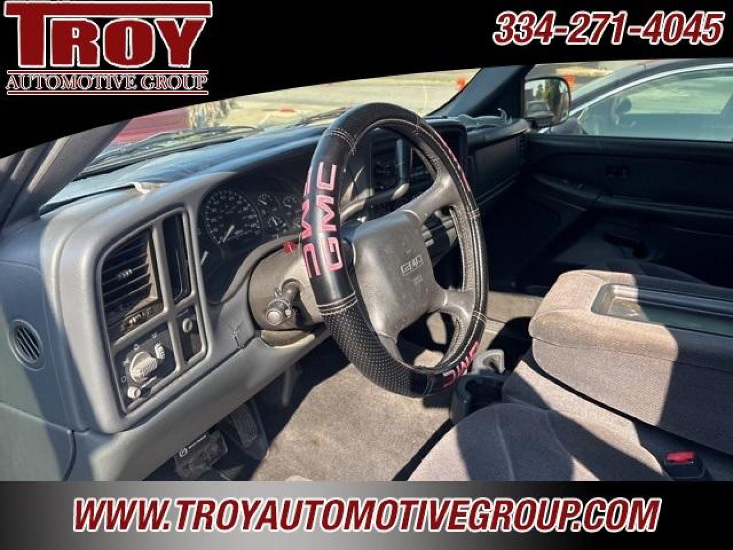 2002 Indigo Blue Metallic /Graphite GMC Sierra 1500 SLE (2GTEC19V221) with an Vortec 4.8L V8 SFI engine, Automatic transmission, located at 6812 Atlanta Hwy, Montgomery, AL, 36117, (334) 271-4045, 32.382118, -86.178673 - Priced below KBB Fair Purchase Price!<br><br>Indigo Blue Metallic 2002 GMC Sierra 1500 SLE RWD Vortec 4.8L V8 SFI 4-Speed Automatic with Overdrive<br><br>Financing Available---Top Value for Trades. - Photo#24