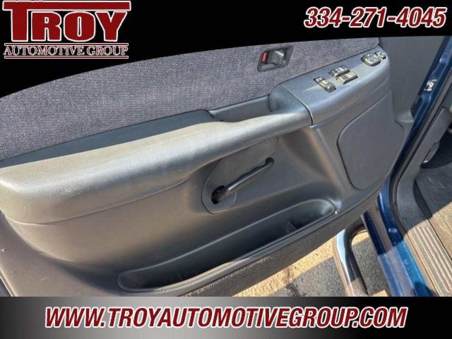 2002 Indigo Blue Metallic /Graphite GMC Sierra 1500 SLE (2GTEC19V221) with an Vortec 4.8L V8 SFI engine, Automatic transmission, located at 6812 Atlanta Hwy, Montgomery, AL, 36117, (334) 271-4045, 32.382118, -86.178673 - Priced below KBB Fair Purchase Price!<br><br>Indigo Blue Metallic 2002 GMC Sierra 1500 SLE RWD Vortec 4.8L V8 SFI 4-Speed Automatic with Overdrive<br><br>Financing Available---Top Value for Trades. - Photo#30