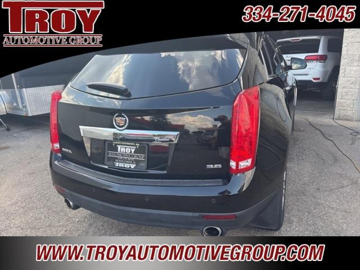2015 Black Raven /Shale W/Brownstone Accents Cadillac SRX Luxury (3GYFNBE38FS) with an 3.6L V6 DGI DOHC VVT engine, Automatic transmission, located at 6812 Atlanta Hwy, Montgomery, AL, 36117, (334) 271-4045, 32.382118, -86.178673 - New Tires!!<br>Power Sunroof! - Photo#5