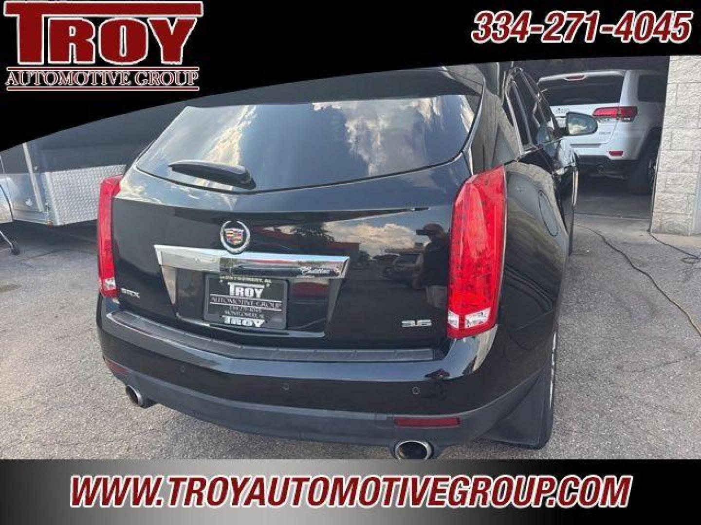 2015 Black Raven /Shale W/Brownstone Accents Cadillac SRX Luxury (3GYFNBE38FS) with an 3.6L V6 DGI DOHC VVT engine, Automatic transmission, located at 6812 Atlanta Hwy, Montgomery, AL, 36117, (334) 271-4045, 32.382118, -86.178673 - New Tires!!<br>Power Sunroof! - Photo#5