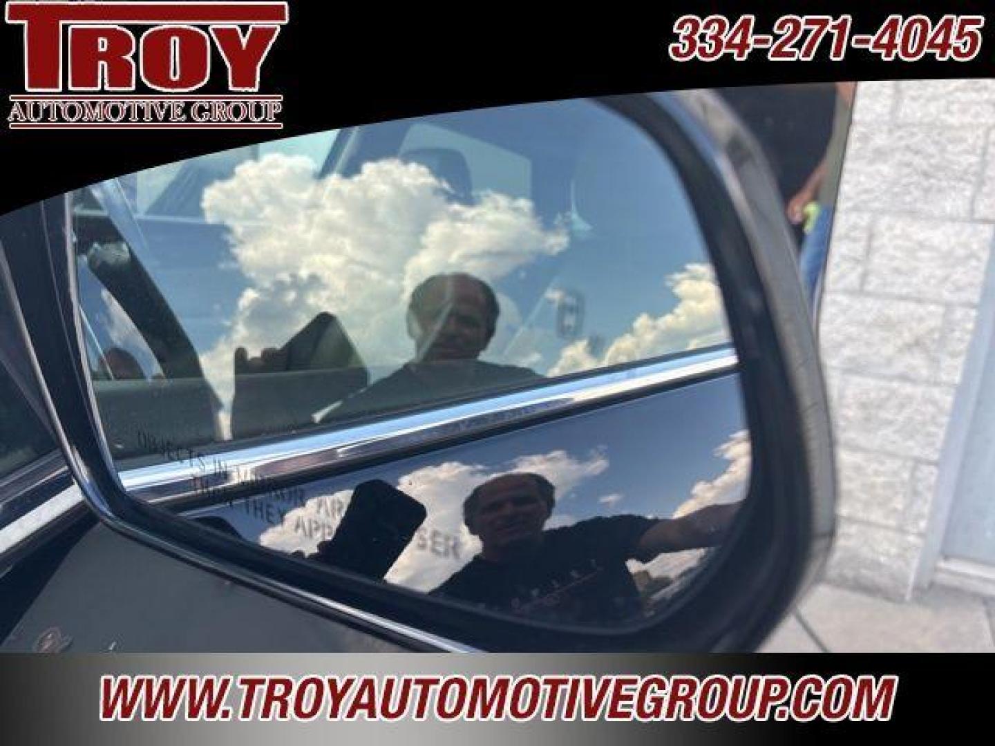 2015 Black Raven /Shale W/Brownstone Accents Cadillac SRX Luxury (3GYFNBE38FS) with an 3.6L V6 DGI DOHC VVT engine, Automatic transmission, located at 6812 Atlanta Hwy, Montgomery, AL, 36117, (334) 271-4045, 32.382118, -86.178673 - New Tires!!<br>Power Sunroof! - Photo#24