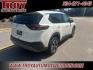 2021 Pearl White Tricoat /Charcoal Nissan Rogue SV (5N1AT3BA1MC) with an 2.5L I4 DOHC 16V engine, CVT transmission, located at 6812 Atlanta Hwy, Montgomery, AL, 36117, (334) 271-4045, 32.382118, -86.178673 - Pearl White Tricoat 2021 Nissan Rogue SV FWD 2.5L I4 DOHC 16V CVT with Xtronic<br><br>Financing Available---Top Value for Trades.<br><br>26/34 City/Highway MPG - Photo#4