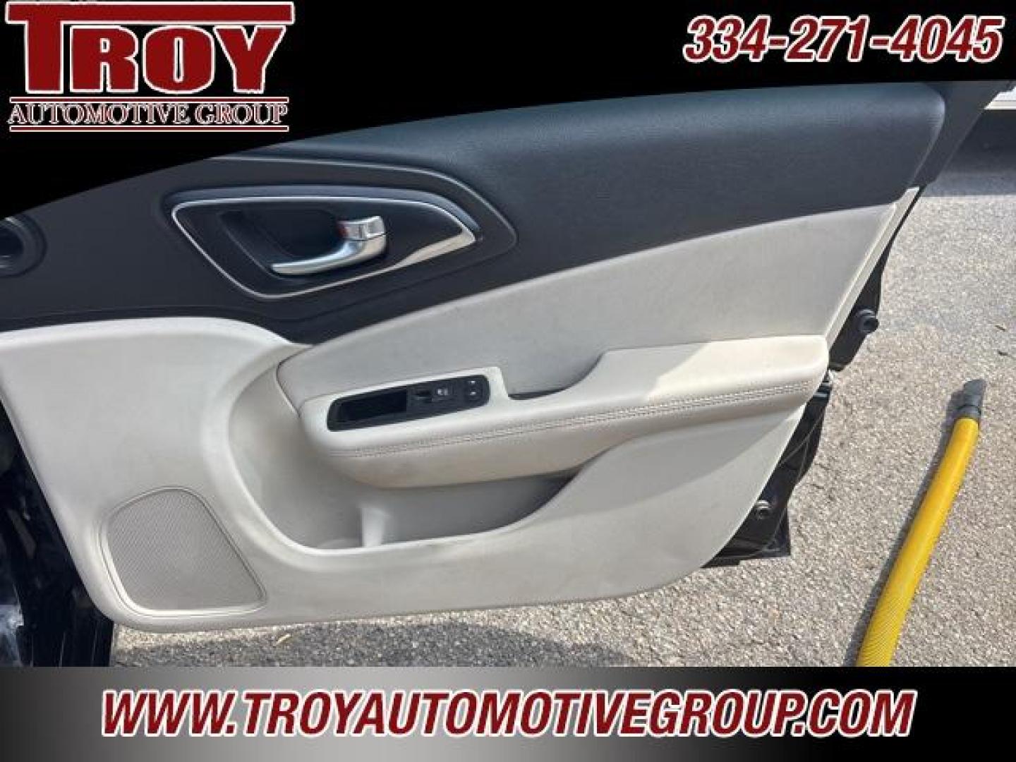 2016 Black Clearcoat /Linen/Black Chrysler 200 Limited (1C3CCCAB2GN) with an 2.4L I4 MultiAir engine, Automatic transmission, located at 6812 Atlanta Hwy, Montgomery, AL, 36117, (334) 271-4045, 32.382118, -86.178673 - 1-Owner!! - Photo#15