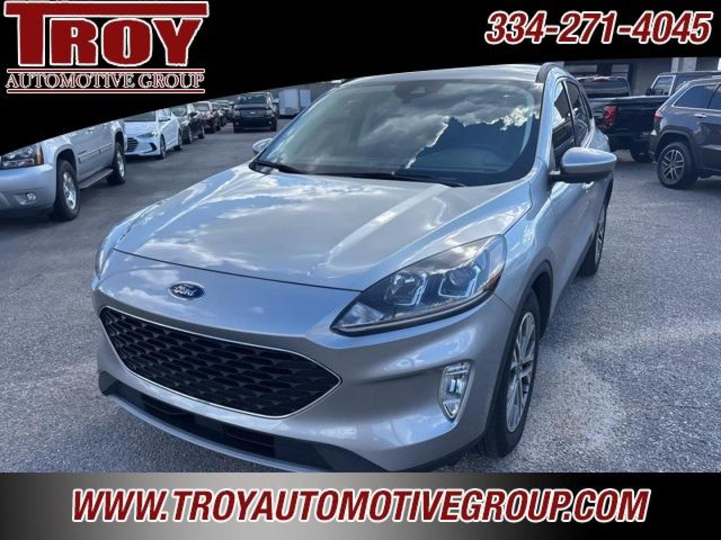 2022 Iconic Silver Metallic /Ebony Ford Escape SEL (1FMCU0H66NU) with an 1.5L EcoBoost engine, Automatic transmission, located at 6812 Atlanta Hwy, Montgomery, AL, 36117, (334) 271-4045, 32.382118, -86.178673 - Recent Arrival!<br>Leather Interior!!<br>Heated Seats!!<br><br>Iconic Silver Metallic 2022 Ford Escape SEL FWD 1.5L EcoBoost 8-Speed Automatic<br><br>Financing Available---Top Value for Trades.<br><br>Odometer is 16015 miles below market average! 28/34 City/Highway MPG - Photo#5