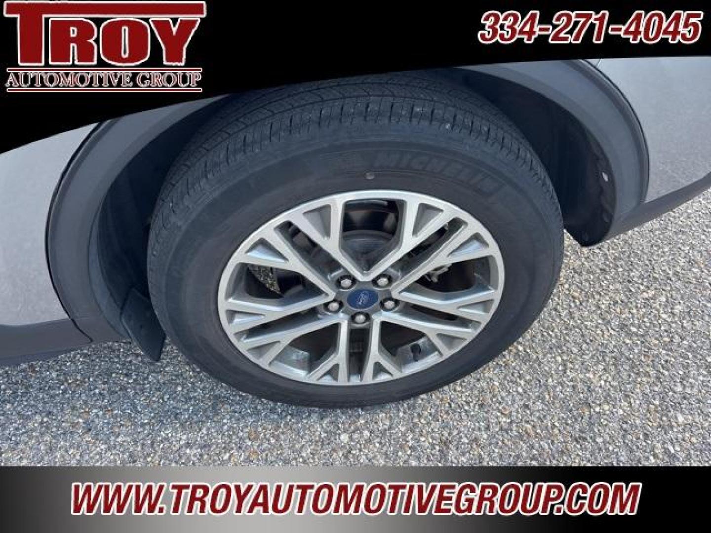 2022 Iconic Silver Metallic /Ebony Ford Escape SEL (1FMCU0H66NU) with an 1.5L EcoBoost engine, Automatic transmission, located at 6812 Atlanta Hwy, Montgomery, AL, 36117, (334) 271-4045, 32.382118, -86.178673 - Recent Arrival!<br>Leather Interior!!<br>Heated Seats!!<br><br>Iconic Silver Metallic 2022 Ford Escape SEL FWD 1.5L EcoBoost 8-Speed Automatic<br><br>Financing Available---Top Value for Trades.<br><br>Odometer is 16015 miles below market average! 28/34 City/Highway MPG - Photo#14