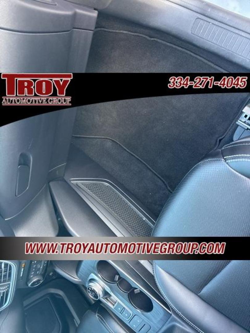 2022 Iconic Silver Metallic /Ebony Ford Escape SEL (1FMCU0H66NU) with an 1.5L EcoBoost engine, Automatic transmission, located at 6812 Atlanta Hwy, Montgomery, AL, 36117, (334) 271-4045, 32.382118, -86.178673 - Recent Arrival!<br>Leather Interior!!<br>Heated Seats!!<br><br>Iconic Silver Metallic 2022 Ford Escape SEL FWD 1.5L EcoBoost 8-Speed Automatic<br><br>Financing Available---Top Value for Trades.<br><br>Odometer is 16015 miles below market average! 28/34 City/Highway MPG - Photo#26