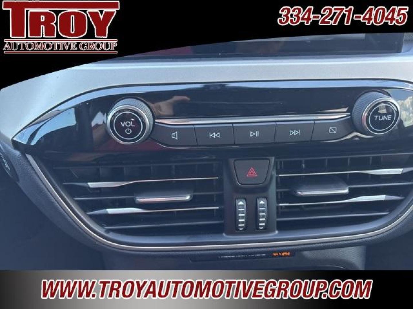 2022 Iconic Silver Metallic /Ebony Ford Escape SEL (1FMCU0H66NU) with an 1.5L EcoBoost engine, Automatic transmission, located at 6812 Atlanta Hwy, Montgomery, AL, 36117, (334) 271-4045, 32.382118, -86.178673 - Recent Arrival!<br>Leather Interior!!<br>Heated Seats!!<br><br>Iconic Silver Metallic 2022 Ford Escape SEL FWD 1.5L EcoBoost 8-Speed Automatic<br><br>Financing Available---Top Value for Trades.<br><br>Odometer is 16015 miles below market average! 28/34 City/Highway MPG - Photo#41