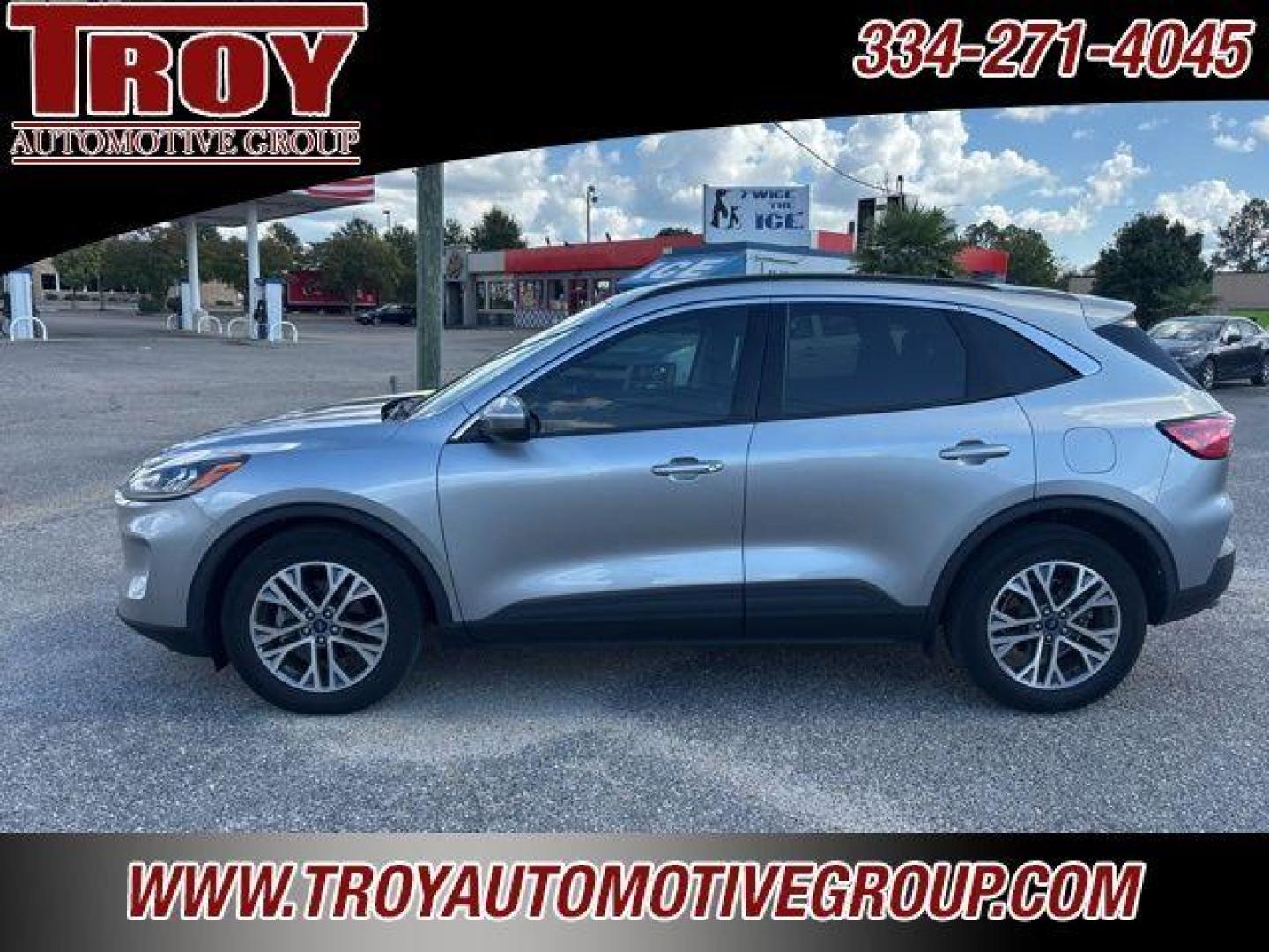 2022 Iconic Silver Metallic /Ebony Ford Escape SEL (1FMCU0H66NU) with an 1.5L EcoBoost engine, Automatic transmission, located at 6812 Atlanta Hwy, Montgomery, AL, 36117, (334) 271-4045, 32.382118, -86.178673 - Photo#0