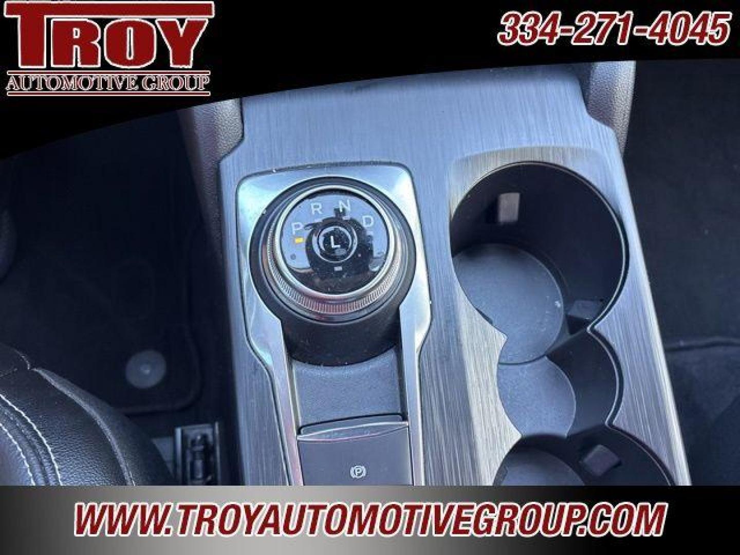 2022 Iconic Silver Metallic /Ebony Ford Escape SEL (1FMCU0H66NU) with an 1.5L EcoBoost engine, Automatic transmission, located at 6812 Atlanta Hwy, Montgomery, AL, 36117, (334) 271-4045, 32.382118, -86.178673 - Photo#37