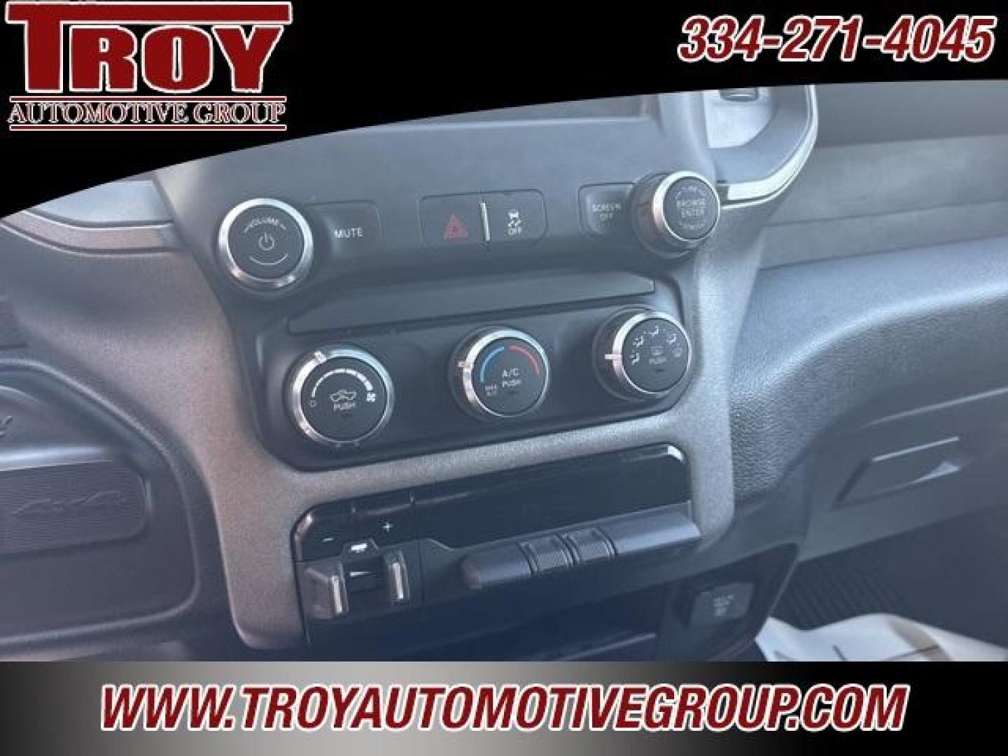 2021 Delmonico Red Pearlcoat /Black Ram 2500 Tradesman (3C6UR5CL1MG) with an Cummins 6.7L I6 Turbodiesel engine, Automatic transmission, located at 6812 Atlanta Hwy, Montgomery, AL, 36117, (334) 271-4045, 32.382118, -86.178673 - Photo#17