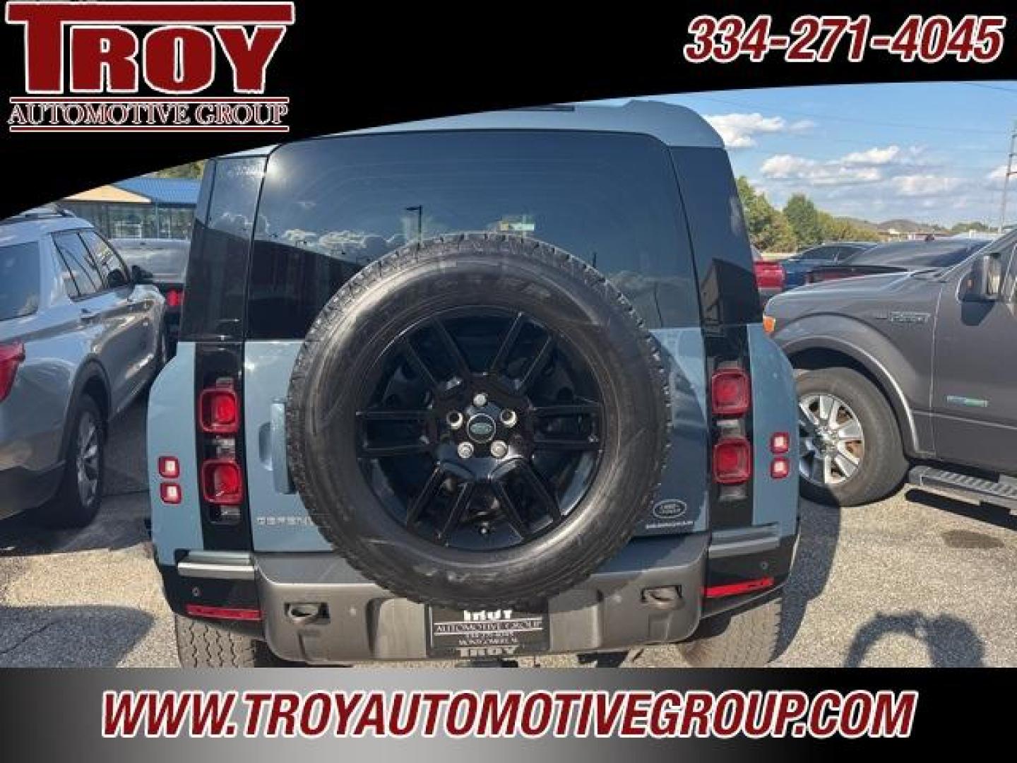 2023 Tasman Blue Metallic Land Rover Defender 110 X-Dynamic SE (SALE27EU5P2) with an 3.0L I6 engine, Automatic transmission, located at 6812 Atlanta Hwy, Montgomery, AL, 36117, (334) 271-4045, 32.382118, -86.178673 - Priced below KBB Fair Purchase Price!<br><br>Tasman Blue Metallic 2023 Land Rover Defender 110 X-Dynamic SE 4WD 3.0L I6 8-Speed Automatic<br><br>Financing Available---Top Value for Trades. - Photo#6