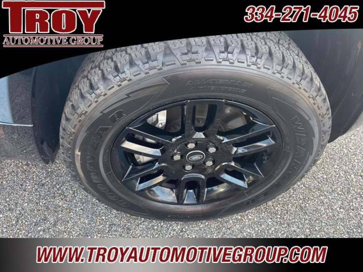 2023 Tasman Blue Metallic Land Rover Defender 110 X-Dynamic SE (SALE27EU5P2) with an 3.0L I6 engine, Automatic transmission, located at 6812 Atlanta Hwy, Montgomery, AL, 36117, (334) 271-4045, 32.382118, -86.178673 - Priced below KBB Fair Purchase Price!<br><br>Tasman Blue Metallic 2023 Land Rover Defender 110 X-Dynamic SE 4WD 3.0L I6 8-Speed Automatic<br><br>Financing Available---Top Value for Trades. - Photo#9