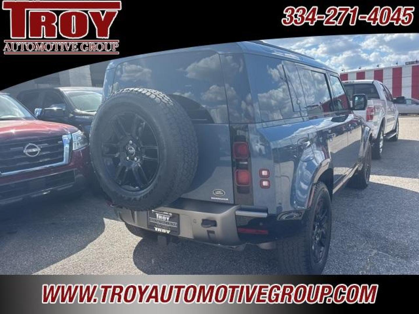 2023 Tasman Blue Metallic Land Rover Defender 110 X-Dynamic SE (SALE27EU5P2) with an 3.0L I6 engine, Automatic transmission, located at 6812 Atlanta Hwy, Montgomery, AL, 36117, (334) 271-4045, 32.382118, -86.178673 - Priced below KBB Fair Purchase Price!<br><br>Tasman Blue Metallic 2023 Land Rover Defender 110 X-Dynamic SE 4WD 3.0L I6 8-Speed Automatic<br><br>Financing Available---Top Value for Trades. - Photo#17