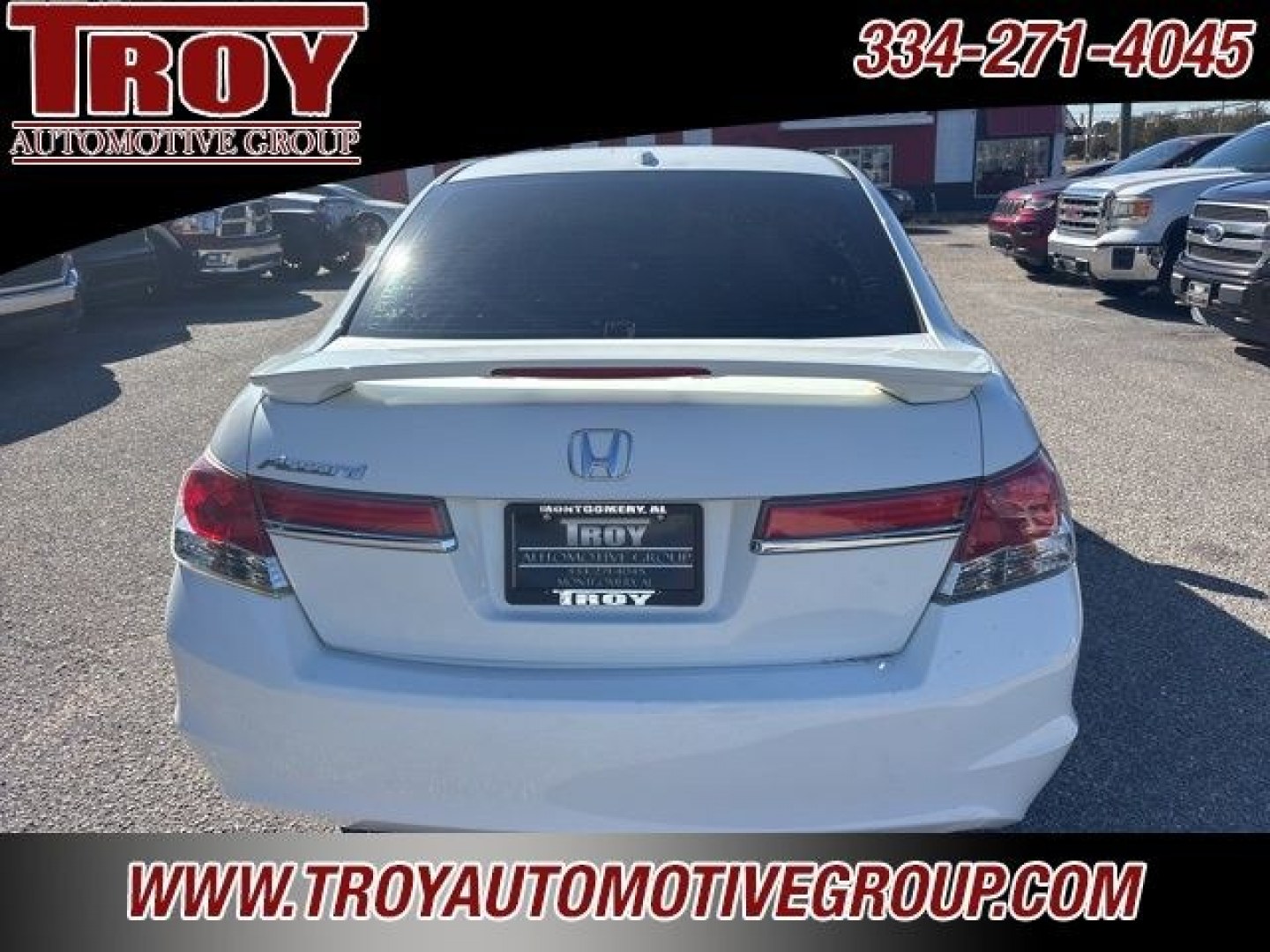 2012 White /Ivory Honda Accord EX-L (1HGCP2F88CA) with an 2.4L I4 DOHC i-VTEC 16V engine, Automatic transmission, located at 6812 Atlanta Hwy, Montgomery, AL, 36117, (334) 271-4045, 32.382118, -86.178673 - Power Sunroof!!<br>Heated Seats!!<br>2-Keys!!<br>White 2012 Honda Accord EX-L FWD 2.4 2.4L I4 DOHC i-VTEC 16V 5-Speed Automatic with Overdrive<br><br>Financing Available---Top Value for Trades.<br><br>23/34 City/Highway MPG<br><br><br>Awards:<br> * 2012 KBB.com Brand Image Awards<br>Kelley Blue Boo- Photo#4