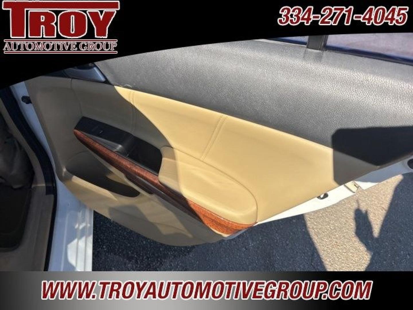2012 White /Ivory Honda Accord EX-L (1HGCP2F88CA) with an 2.4L I4 DOHC i-VTEC 16V engine, Automatic transmission, located at 6812 Atlanta Hwy, Montgomery, AL, 36117, (334) 271-4045, 32.382118, -86.178673 - Power Sunroof!!<br>Heated Seats!!<br>2-Keys!!<br>White 2012 Honda Accord EX-L FWD 2.4 2.4L I4 DOHC i-VTEC 16V 5-Speed Automatic with Overdrive<br><br>Financing Available---Top Value for Trades.<br><br>23/34 City/Highway MPG<br><br><br>Awards:<br> * 2012 KBB.com Brand Image Awards<br>Kelley Blue Boo- Photo#28