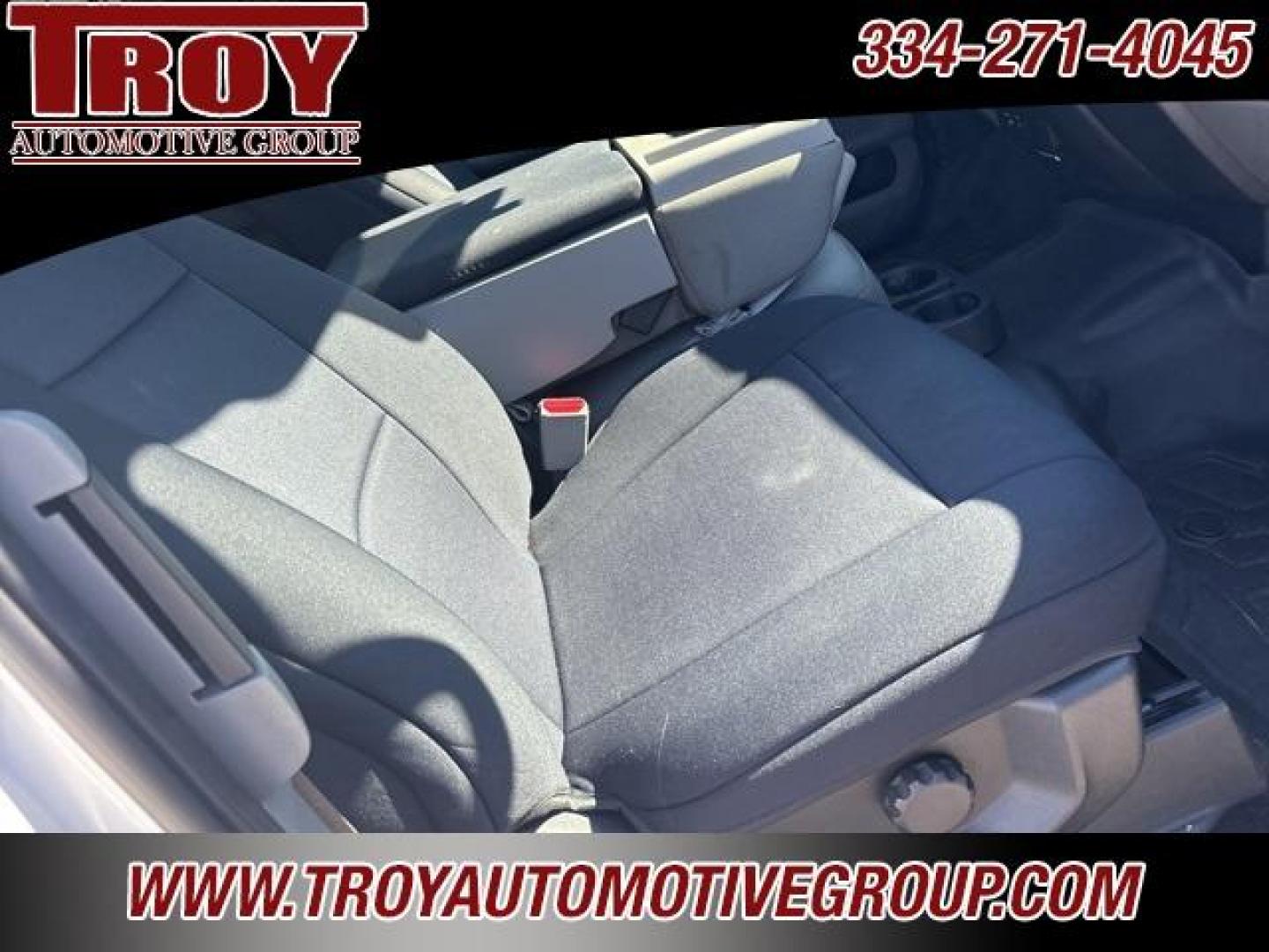 2015 Oxford White /Dark Earth Gray Ford F-150 XLT (1FTEX1EPXFF) with an 2.7L V6 EcoBoost engine, Automatic transmission, located at 6812 Atlanta Hwy, Montgomery, AL, 36117, (334) 271-4045, 32.382118, -86.178673 - Photo#25