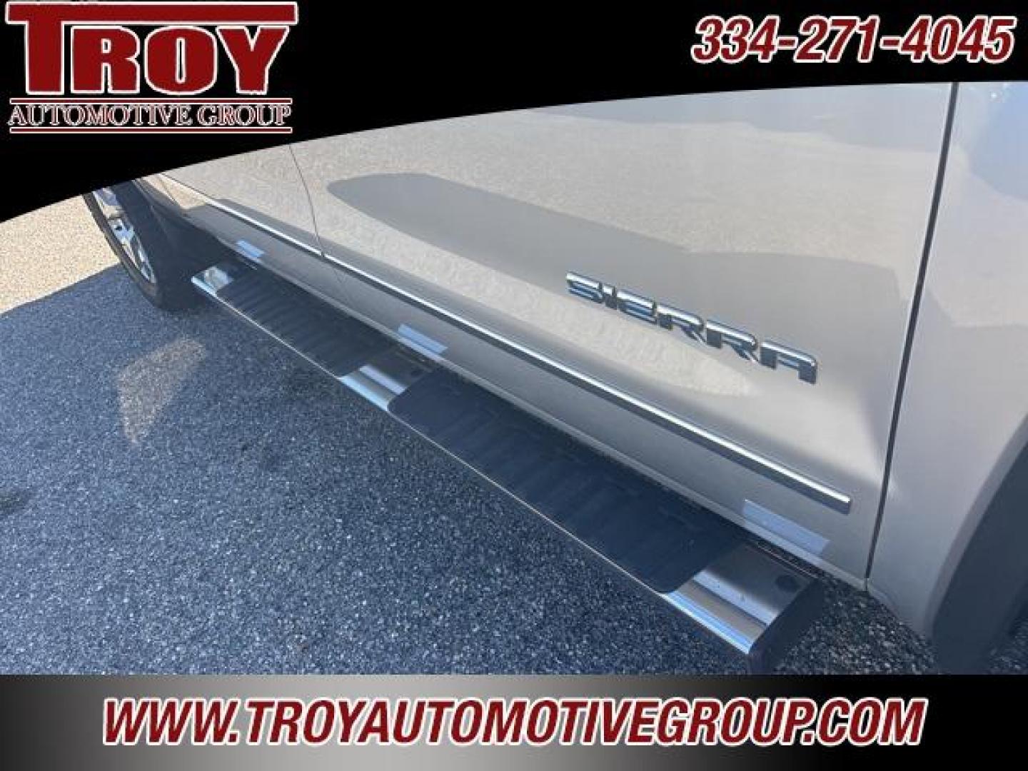 2018 Quicksilver Metallic /Dark Ash Seats With Jet Black Interior Accents GMC Sierra 1500 SLT (3GTU2NEC8JG) with an EcoTec3 5.3L V8 engine, Automatic transmission, located at 6812 Atlanta Hwy, Montgomery, AL, 36117, (334) 271-4045, 32.382118, -86.178673 - Photo#22