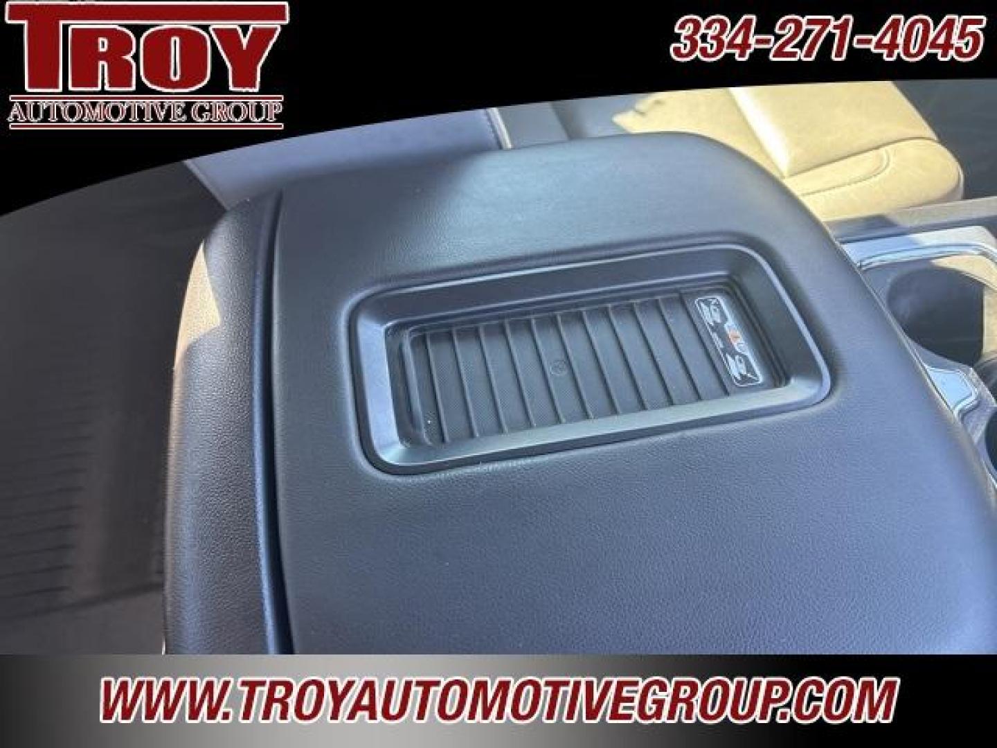 2018 Quicksilver Metallic /Dark Ash Seats With Jet Black Interior Accents GMC Sierra 1500 SLT (3GTU2NEC8JG) with an EcoTec3 5.3L V8 engine, Automatic transmission, located at 6812 Atlanta Hwy, Montgomery, AL, 36117, (334) 271-4045, 32.382118, -86.178673 - Photo#42