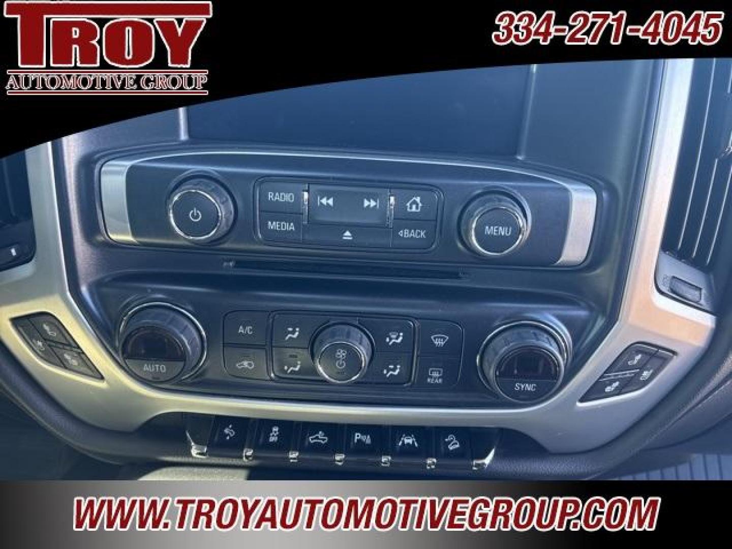 2018 Quicksilver Metallic /Dark Ash Seats With Jet Black Interior Accents GMC Sierra 1500 SLT (3GTU2NEC8JG) with an EcoTec3 5.3L V8 engine, Automatic transmission, located at 6812 Atlanta Hwy, Montgomery, AL, 36117, (334) 271-4045, 32.382118, -86.178673 - Photo#47