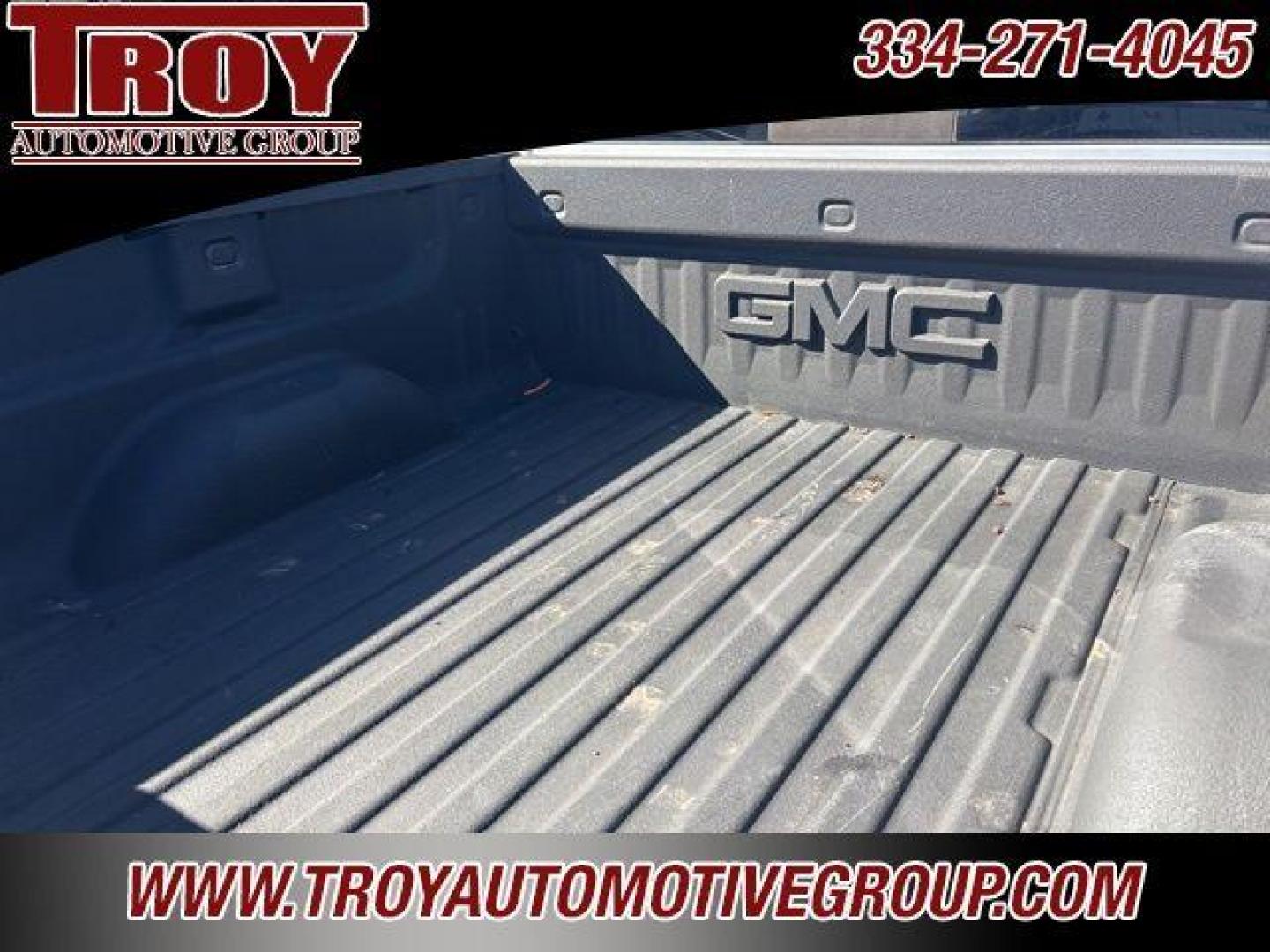 2018 Quicksilver Metallic /Dark Ash Seats With Jet Black Interior Accents GMC Sierra 1500 SLT (3GTU2NEC8JG) with an EcoTec3 5.3L V8 engine, Automatic transmission, located at 6812 Atlanta Hwy, Montgomery, AL, 36117, (334) 271-4045, 32.382118, -86.178673 - 1-Owner!!<br>Power Sunroof!!<br>Toyo Mt 33x12.50x20 Tires!!<br>Heated/Cooled Seats!!<br>Spray N Bed Liner!!<br>Tow Package!!<br>2-Master Remote Start Keys!!<br>Bose Premium Stereo!!<br>Z71 Package!!<br>Lane Keep Assist!! - Photo#23