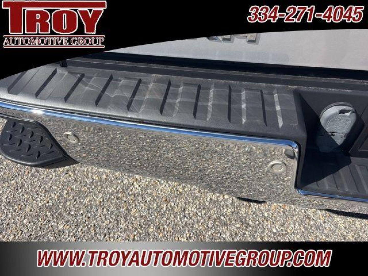 2018 Quicksilver Metallic /Dark Ash Seats With Jet Black Interior Accents GMC Sierra 1500 SLT (3GTU2NEC8JG) with an EcoTec3 5.3L V8 engine, Automatic transmission, located at 6812 Atlanta Hwy, Montgomery, AL, 36117, (334) 271-4045, 32.382118, -86.178673 - 1-Owner!!<br>Power Sunroof!!<br>Toyo Mt 33x12.50x20 Tires!!<br>Heated/Cooled Seats!!<br>Spray N Bed Liner!!<br>Tow Package!!<br>2-Master Remote Start Keys!!<br>Bose Premium Stereo!!<br>Z71 Package!!<br>Lane Keep Assist!! - Photo#25