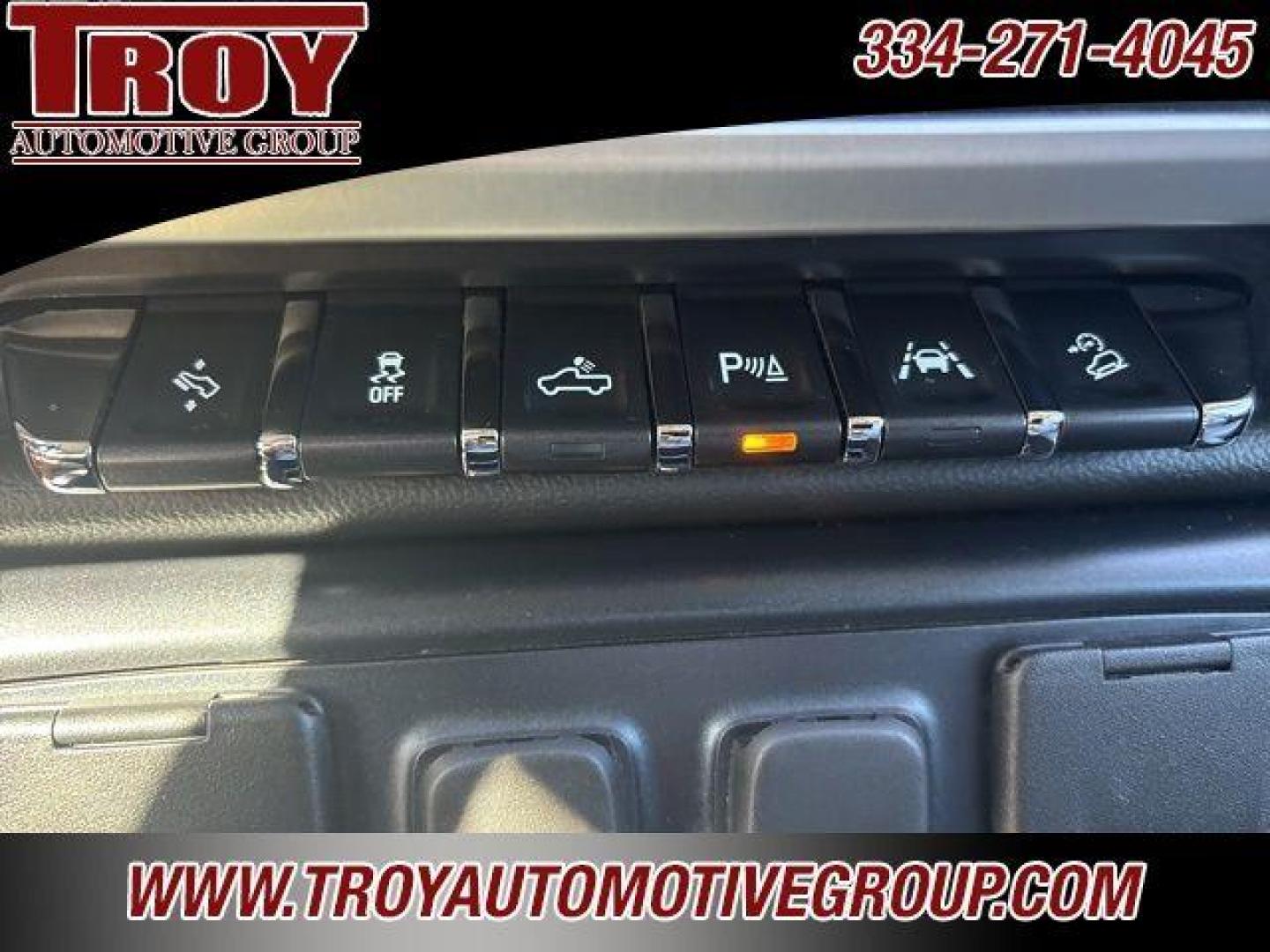 2018 Quicksilver Metallic /Dark Ash Seats With Jet Black Interior Accents GMC Sierra 1500 SLT (3GTU2NEC8JG) with an EcoTec3 5.3L V8 engine, Automatic transmission, located at 6812 Atlanta Hwy, Montgomery, AL, 36117, (334) 271-4045, 32.382118, -86.178673 - 1-Owner!!<br>Power Sunroof!!<br>Toyo Mt 33x12.50x20 Tires!!<br>Heated/Cooled Seats!!<br>Spray N Bed Liner!!<br>Tow Package!!<br>2-Master Remote Start Keys!!<br>Bose Premium Stereo!!<br>Z71 Package!!<br>Lane Keep Assist!! - Photo#58