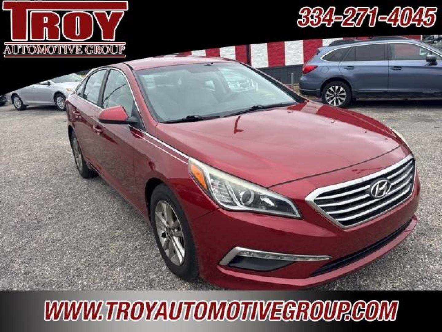 2015 Venetian Red Metallic /Gray Hyundai Sonata SE (5NPE24AF5FH) with an 2.4L I4 DGI DOHC 16V ULEV II 185hp engine, Automatic transmission, located at 6812 Atlanta Hwy, Montgomery, AL, 36117, (334) 271-4045, 32.382118, -86.178673 - 1-Owner!!<br>Excellent Service History!!<br>Engine Replaced At Hyundai at 117k!!<br>3-Keys!!!<br>Local Trade!!<br>Power Driver Seat!! - Photo#5