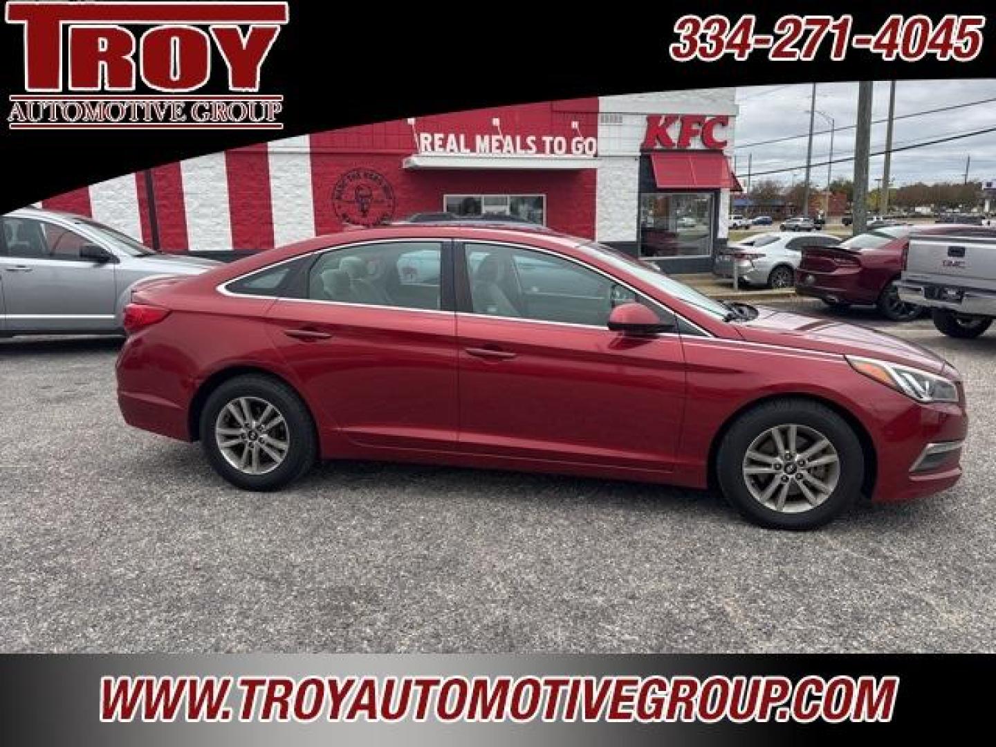 2015 Venetian Red Metallic /Gray Hyundai Sonata SE (5NPE24AF5FH) with an 2.4L I4 DGI DOHC 16V ULEV II 185hp engine, Automatic transmission, located at 6812 Atlanta Hwy, Montgomery, AL, 36117, (334) 271-4045, 32.382118, -86.178673 - 1-Owner!!<br>Excellent Service History!!<br>Engine Replaced At Hyundai at 117k!!<br>3-Keys!!!<br>Local Trade!!<br>Power Driver Seat!! - Photo#7