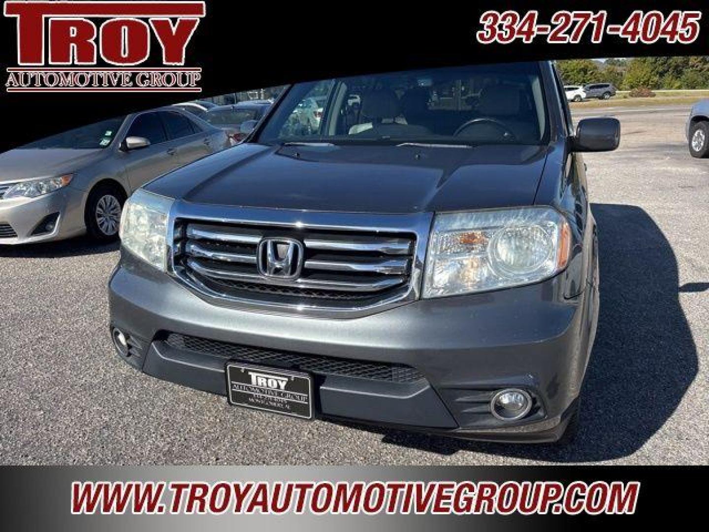 2013 Polished Metal Metallic /Gray Honda Pilot EX-L (5FNYF3H50DB) with an 3.5L V6 SOHC i-VTEC VCM 24V engine, Automatic transmission, located at 6812 Atlanta Hwy, Montgomery, AL, 36117, (334) 271-4045, 32.382118, -86.178673 - Leather Interior!!<br>3rd Seat!!<br>2-Master Keys!! - Photo#3
